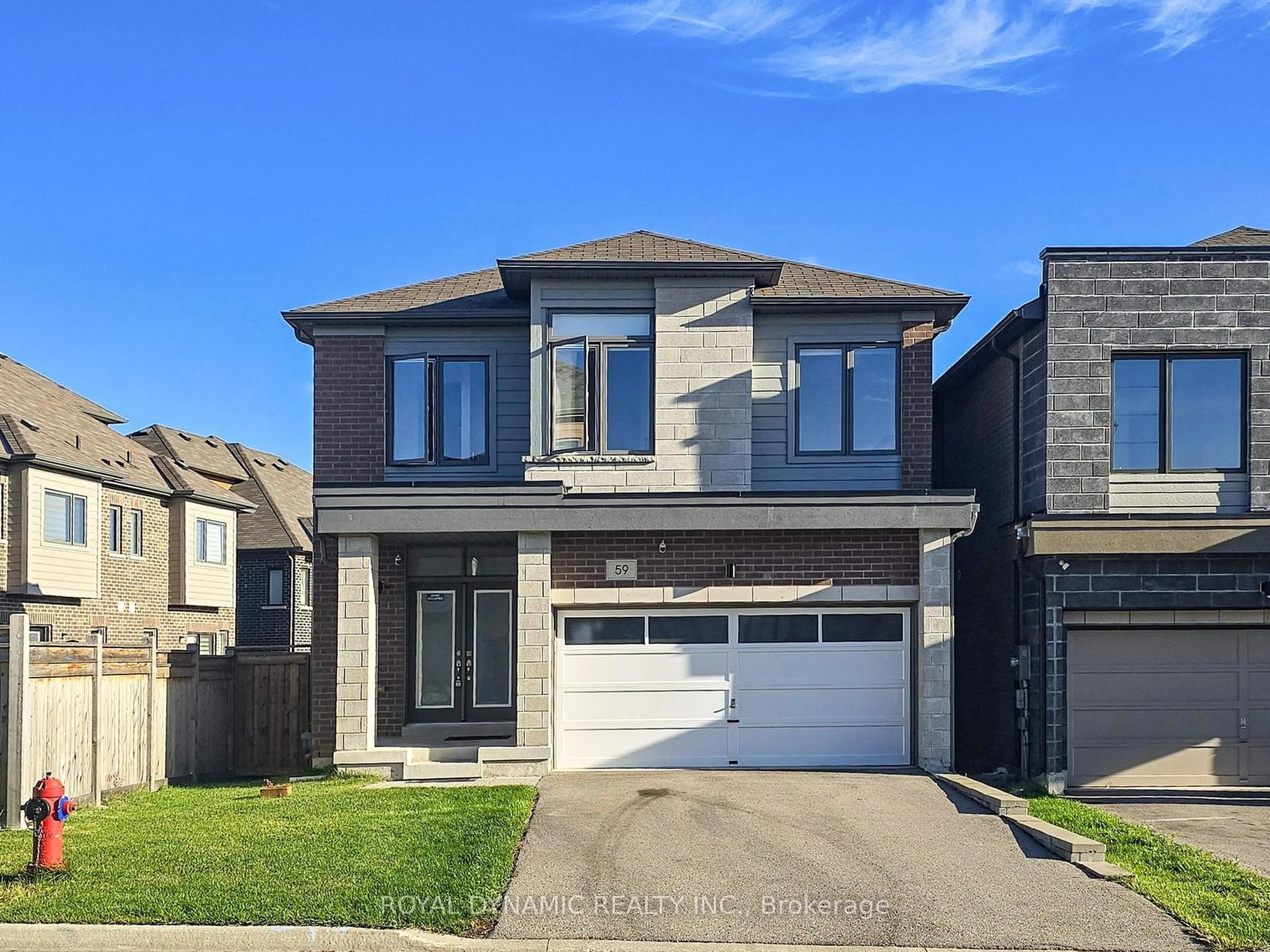 Home with brick exterior material, street for 59 Tango Cres, Newmarket Ontario L3X 0K4
