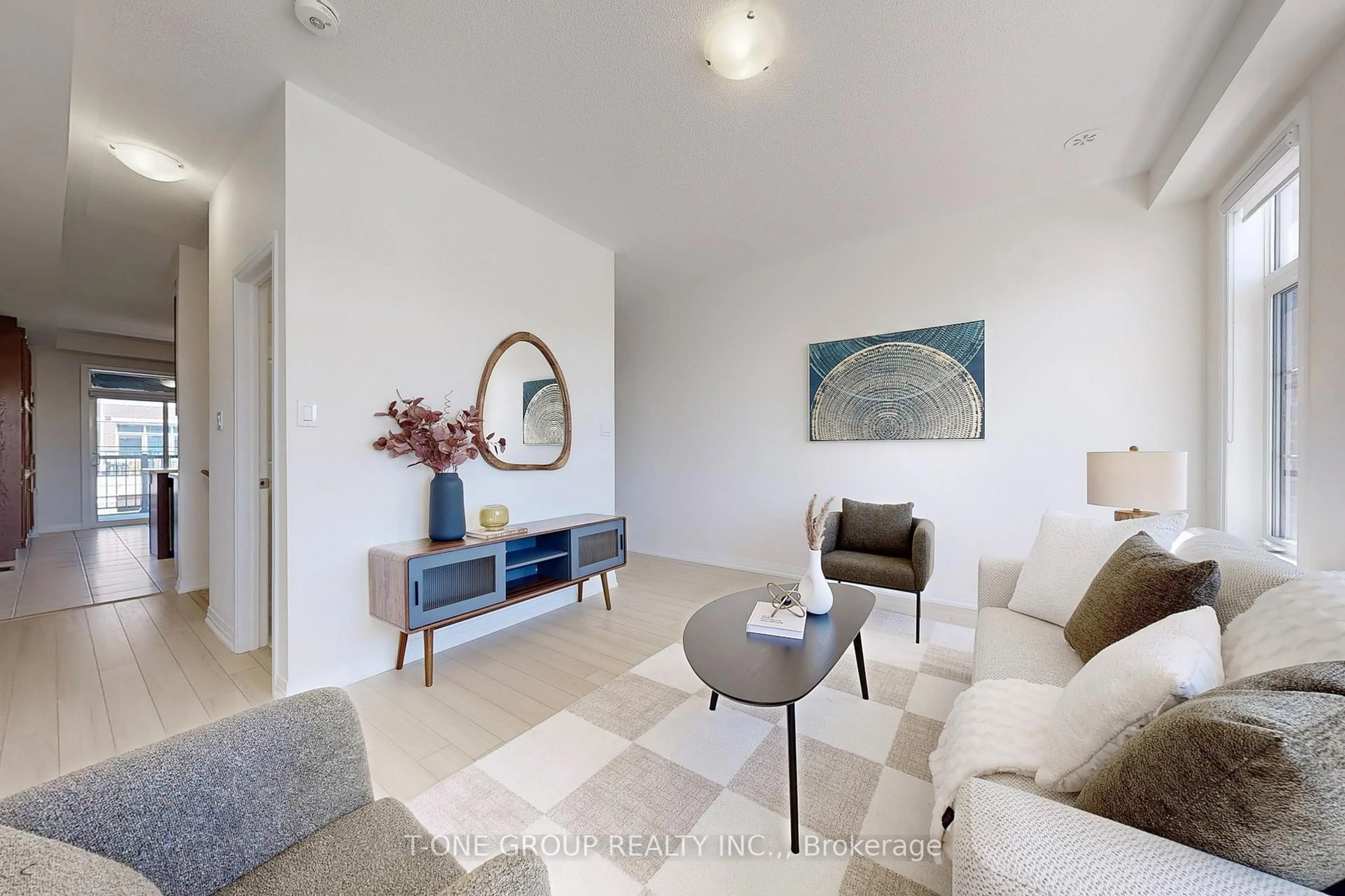 Living room with furniture, unknown for 36 STOEBER Lane, Markham Ontario L6B 0S1