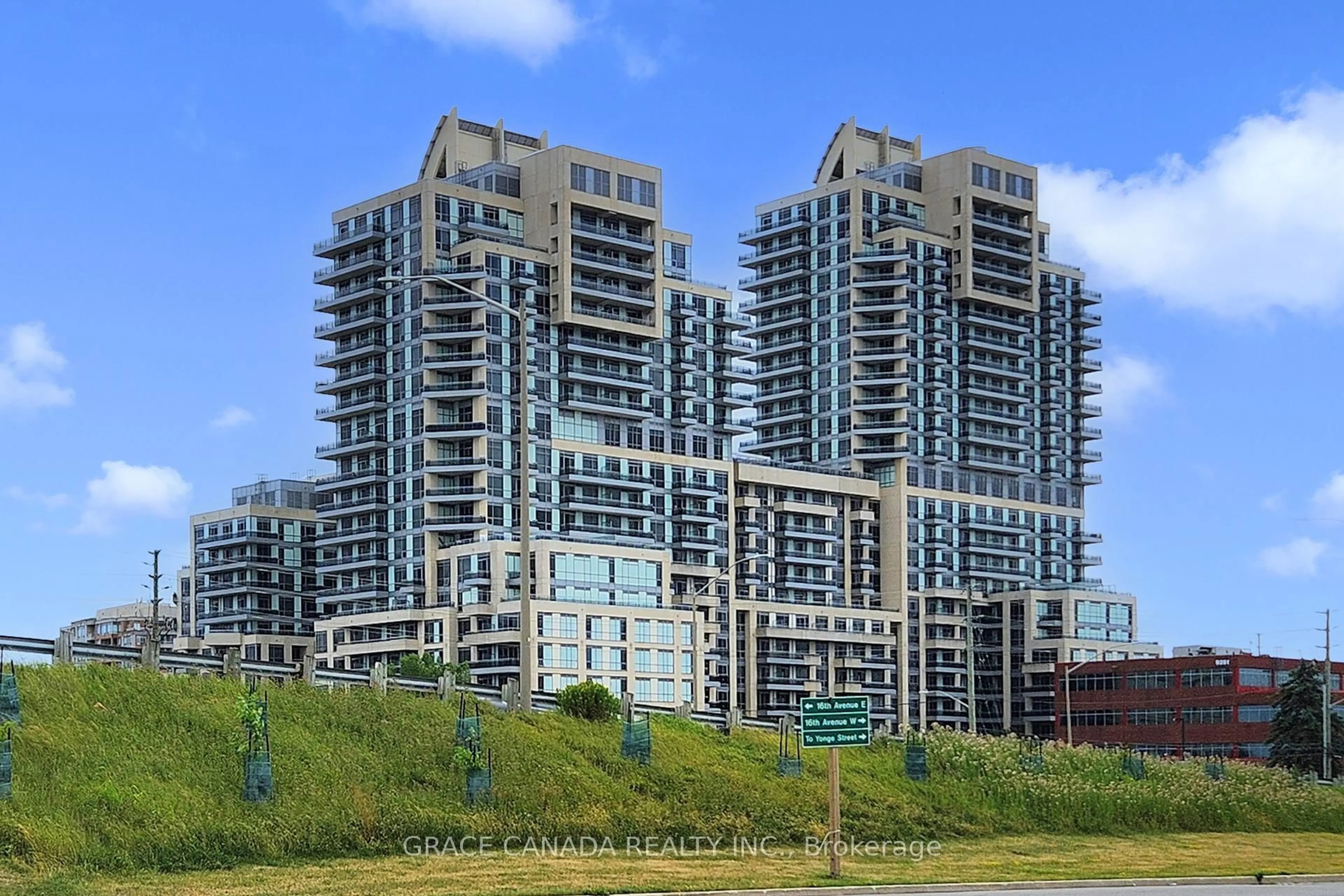Unknown for 9205 Yonge St #409, Richmond Hill Ontario L4C 1V5