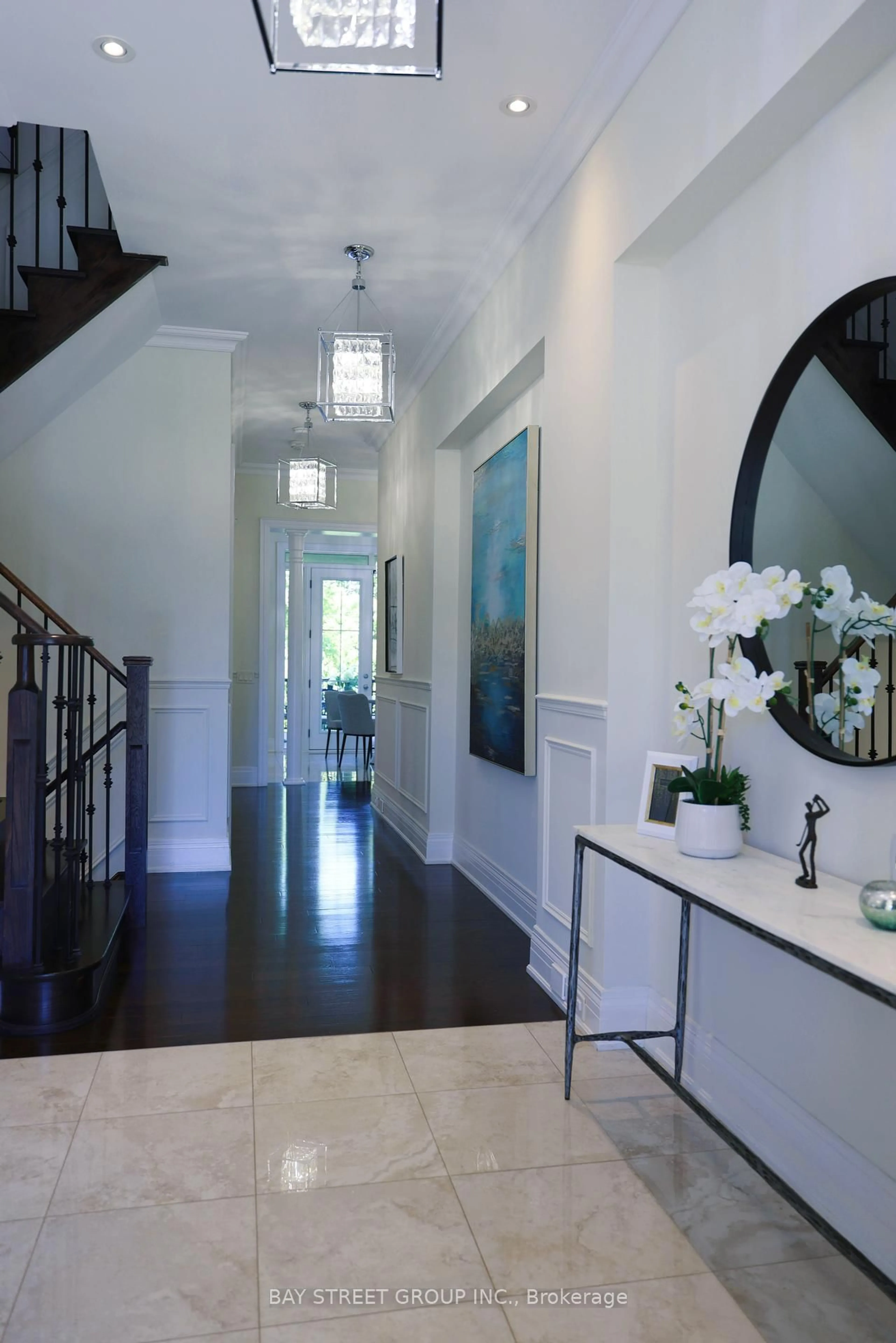 Indoor foyer for 80 LADY JESSICA DR Dr, Vaughan Ontario L6A 4T9