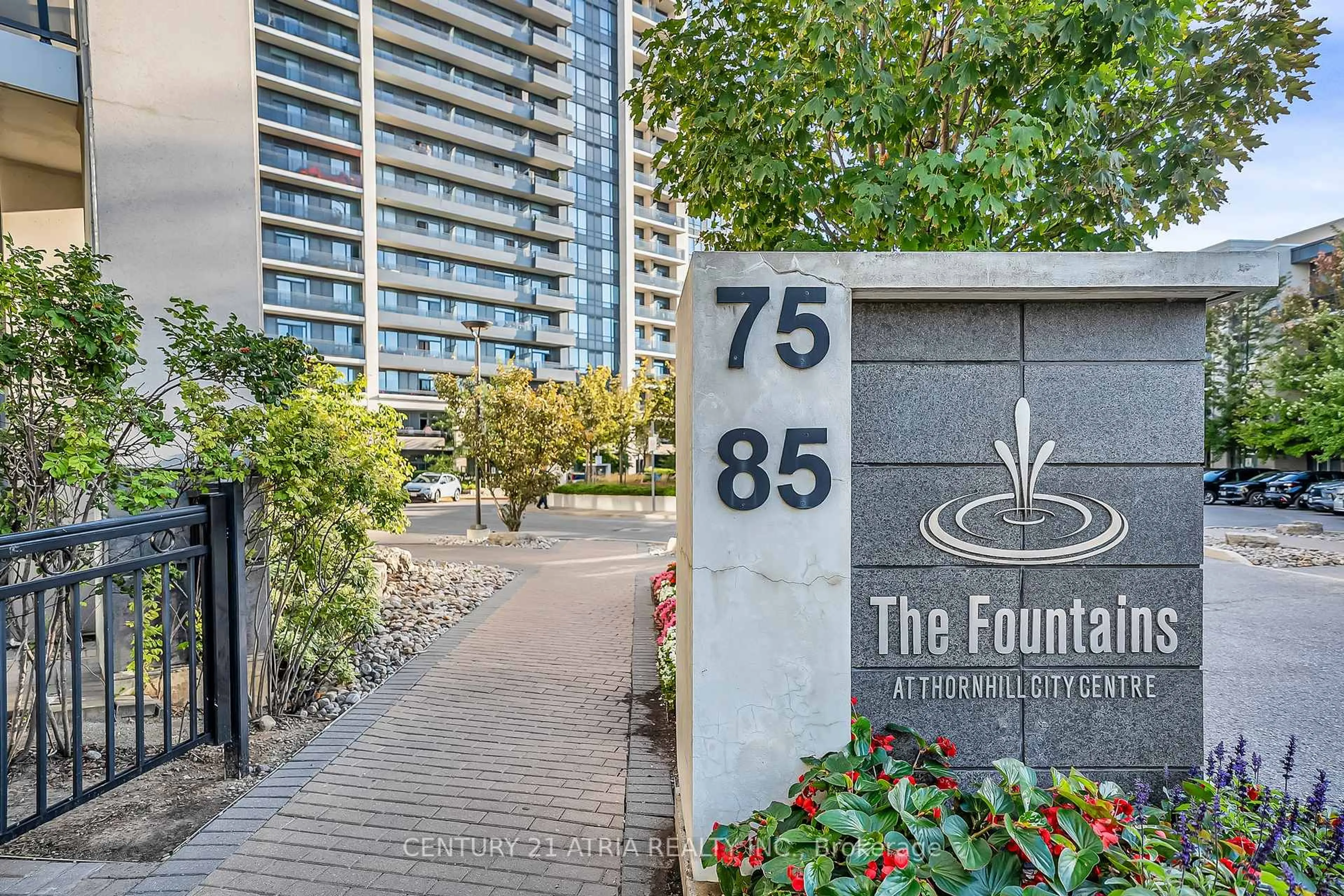Indoor foyer for 75 North Park Rd #1410, Vaughan Ontario L4J 0H8