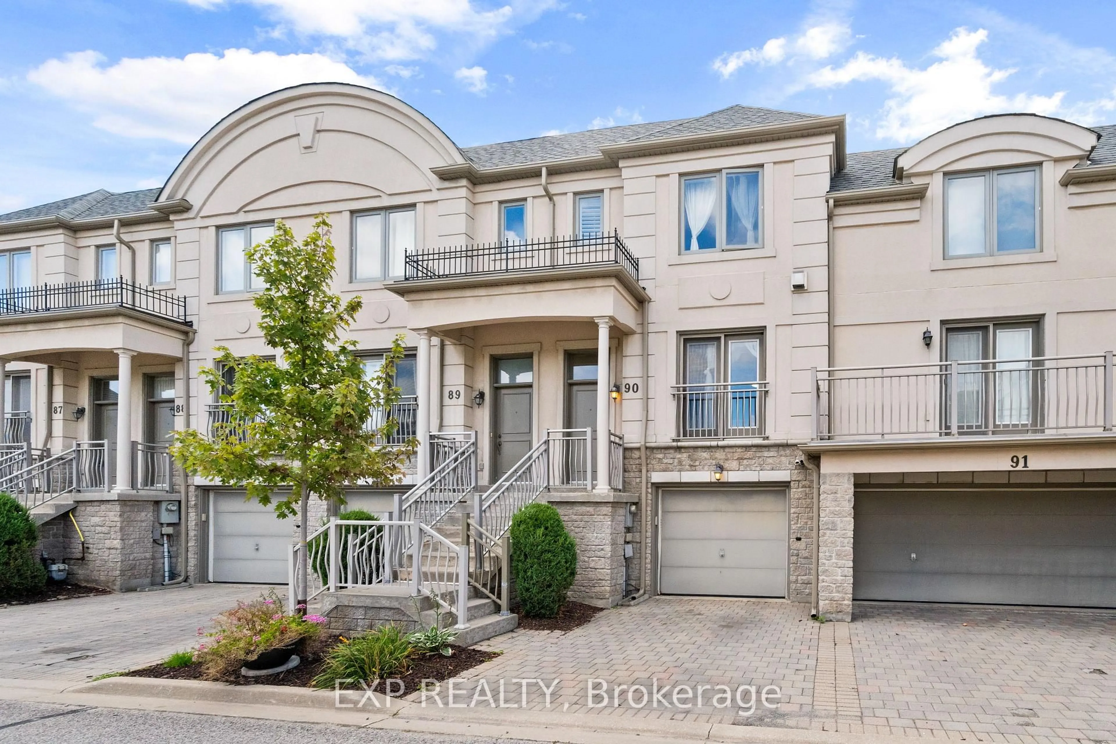 Home with brick exterior material, street for 9133 Bayview Ave #90, Richmond Hill Ontario L4B 4V6