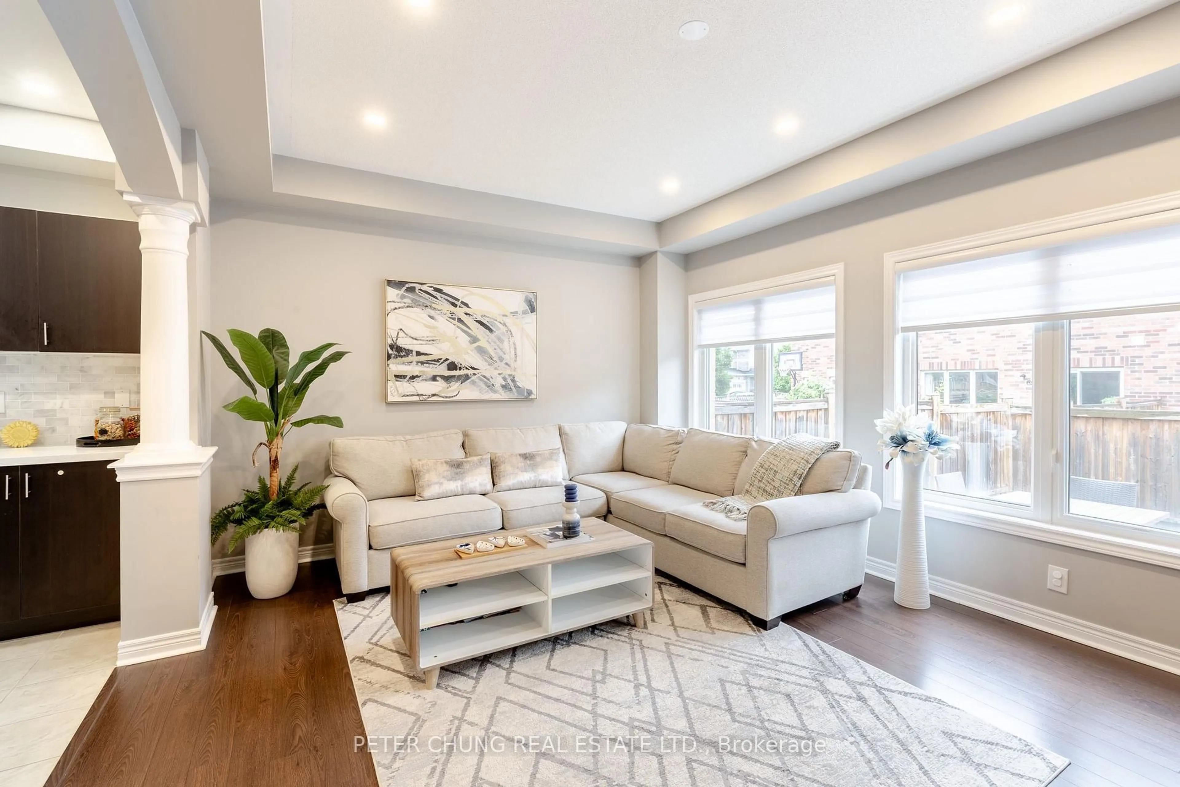 Living room with furniture, unknown for 29 Upper Greensborough Dr, Markham Ontario L6E 0R4