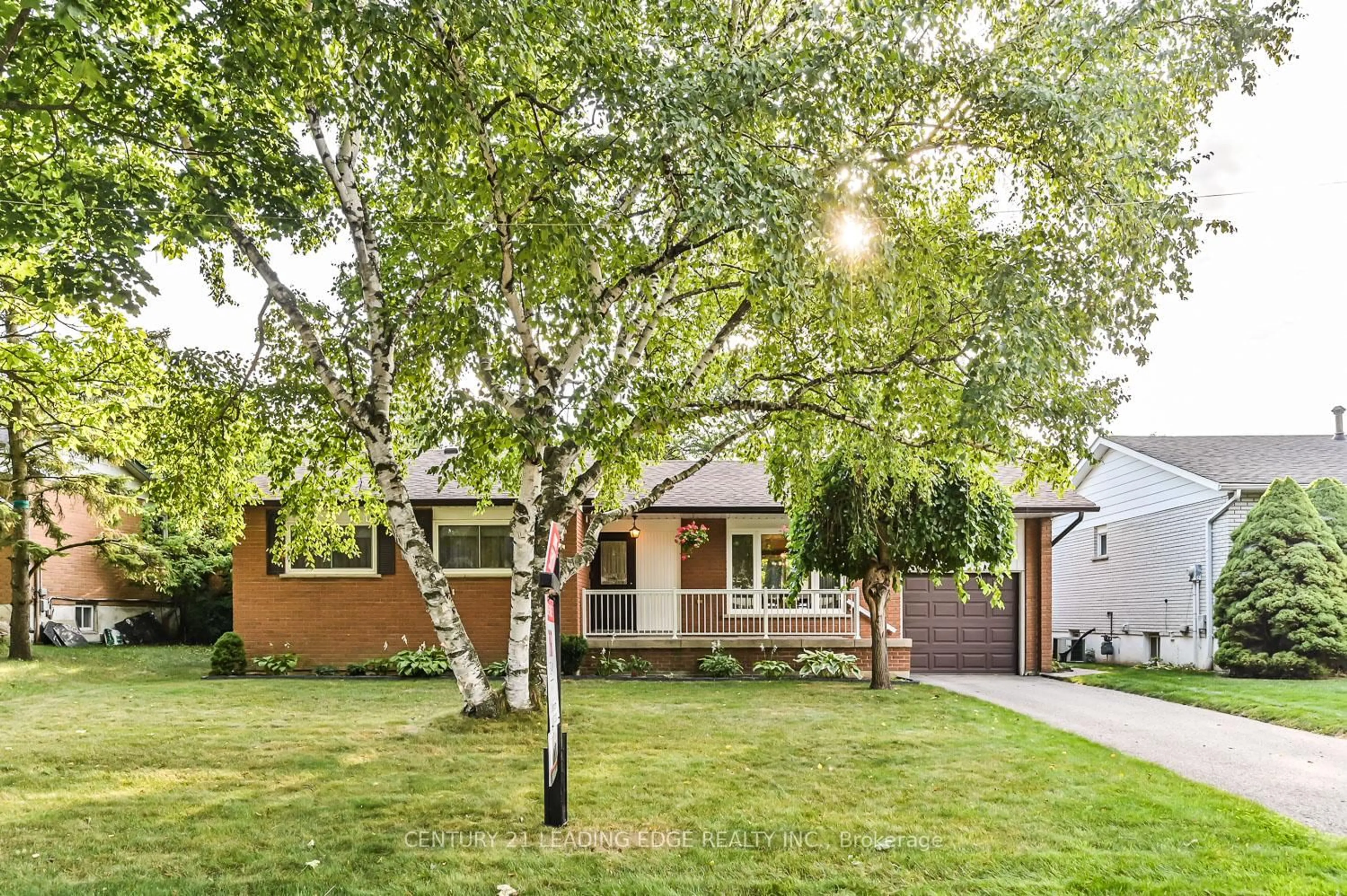 Home with brick exterior material, street for 18 Sir Constantine Dr, Markham Ontario L3P 2X2