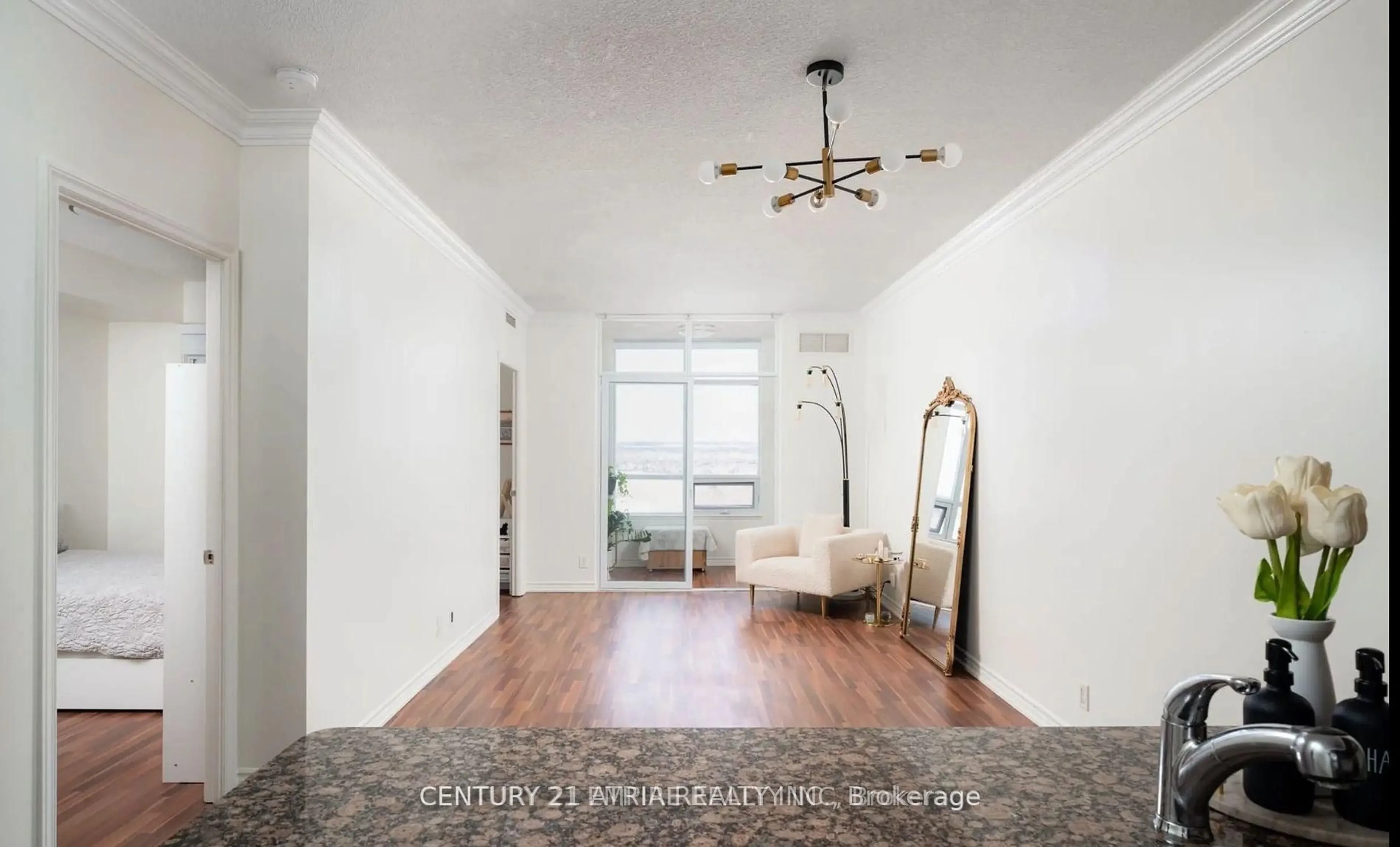Unknown for 9235 Jane St #1403, Vaughan Ontario L6A 0J8