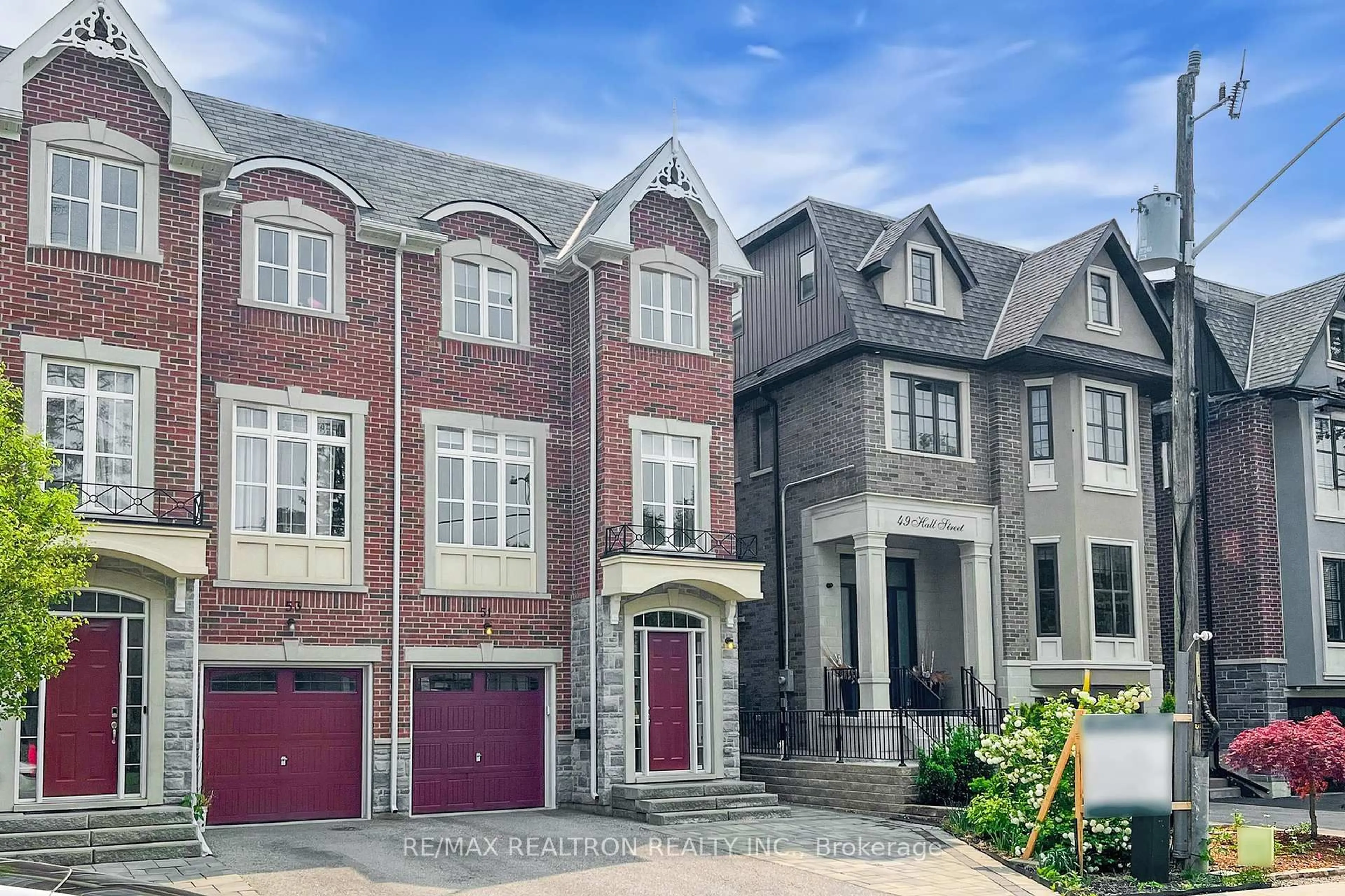 Home with brick exterior material, street for 51 Hall St, Richmond Hill Ontario L4C 4N7