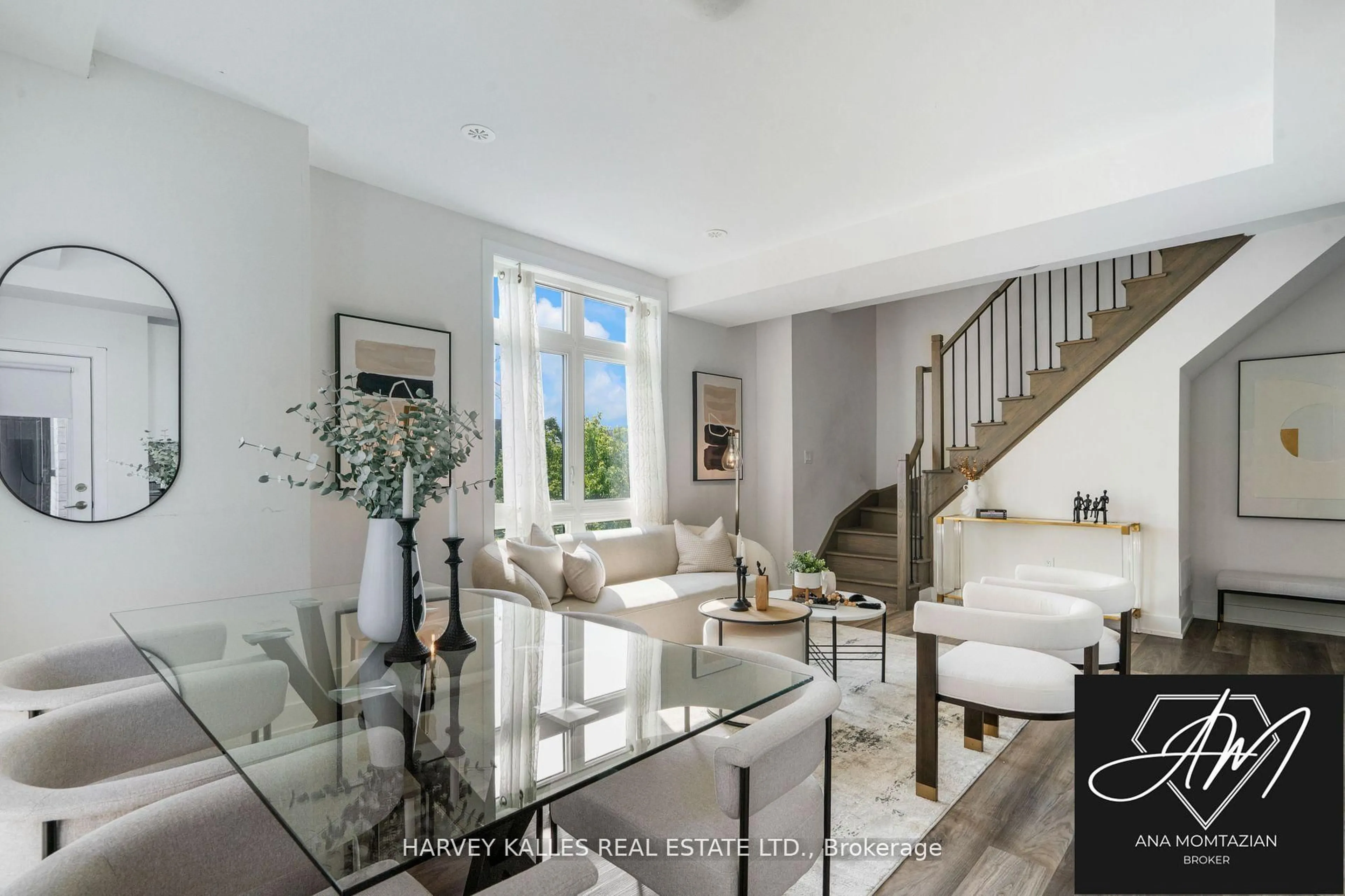 Living room with furniture, unknown for 9 Phelps Lane #1, Richmond Hill Ontario L4E 4H1