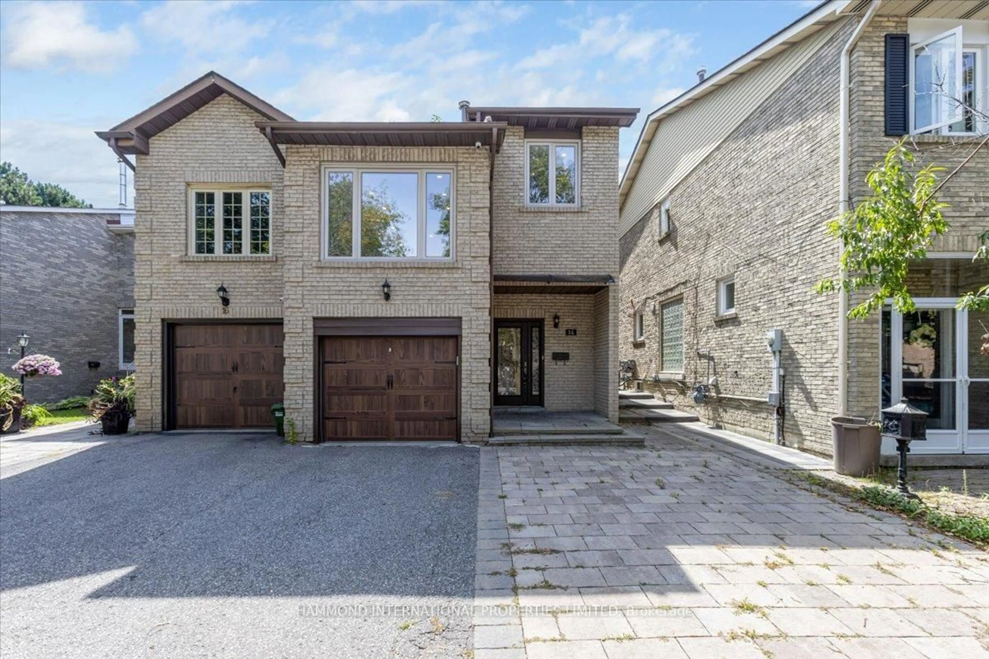 Home with brick exterior material, street for 14 Baywood Crt, Markham Ontario L3T 5W3
