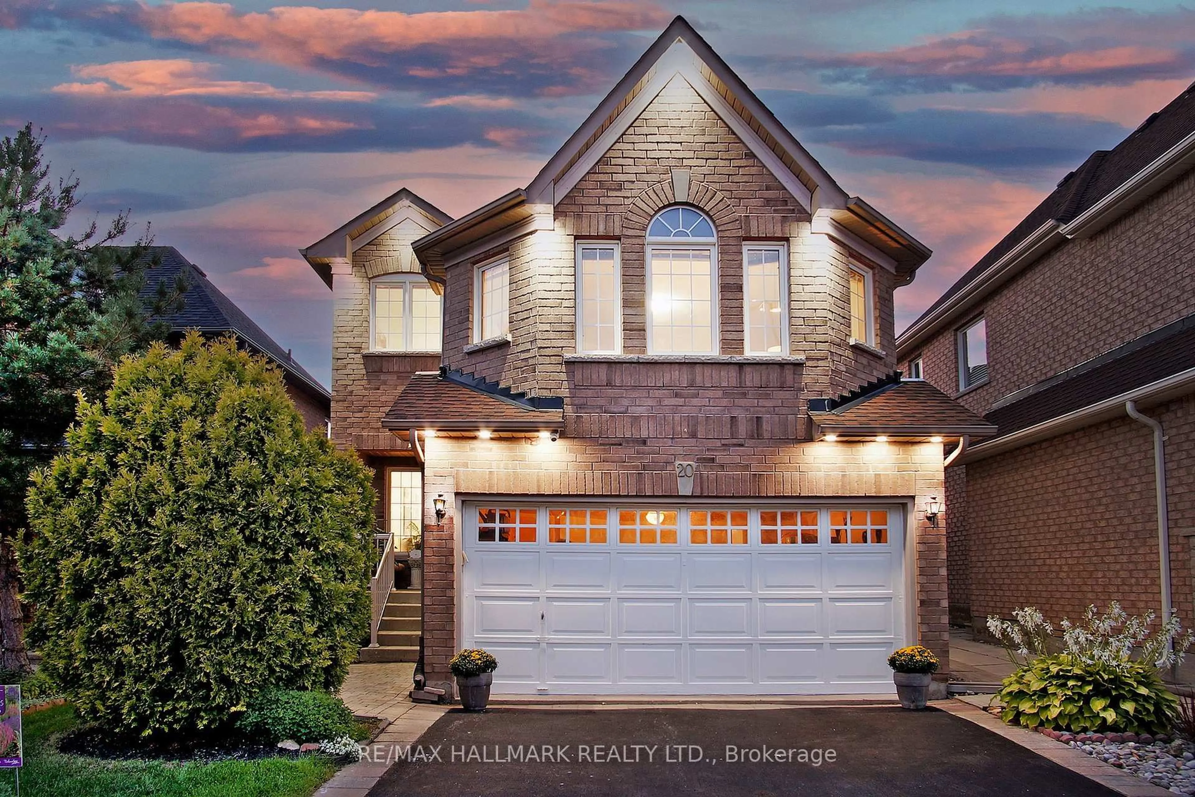 Home with brick exterior material, street for 20 Aztec Crt, Richmond Hill Ontario L4S 2W6