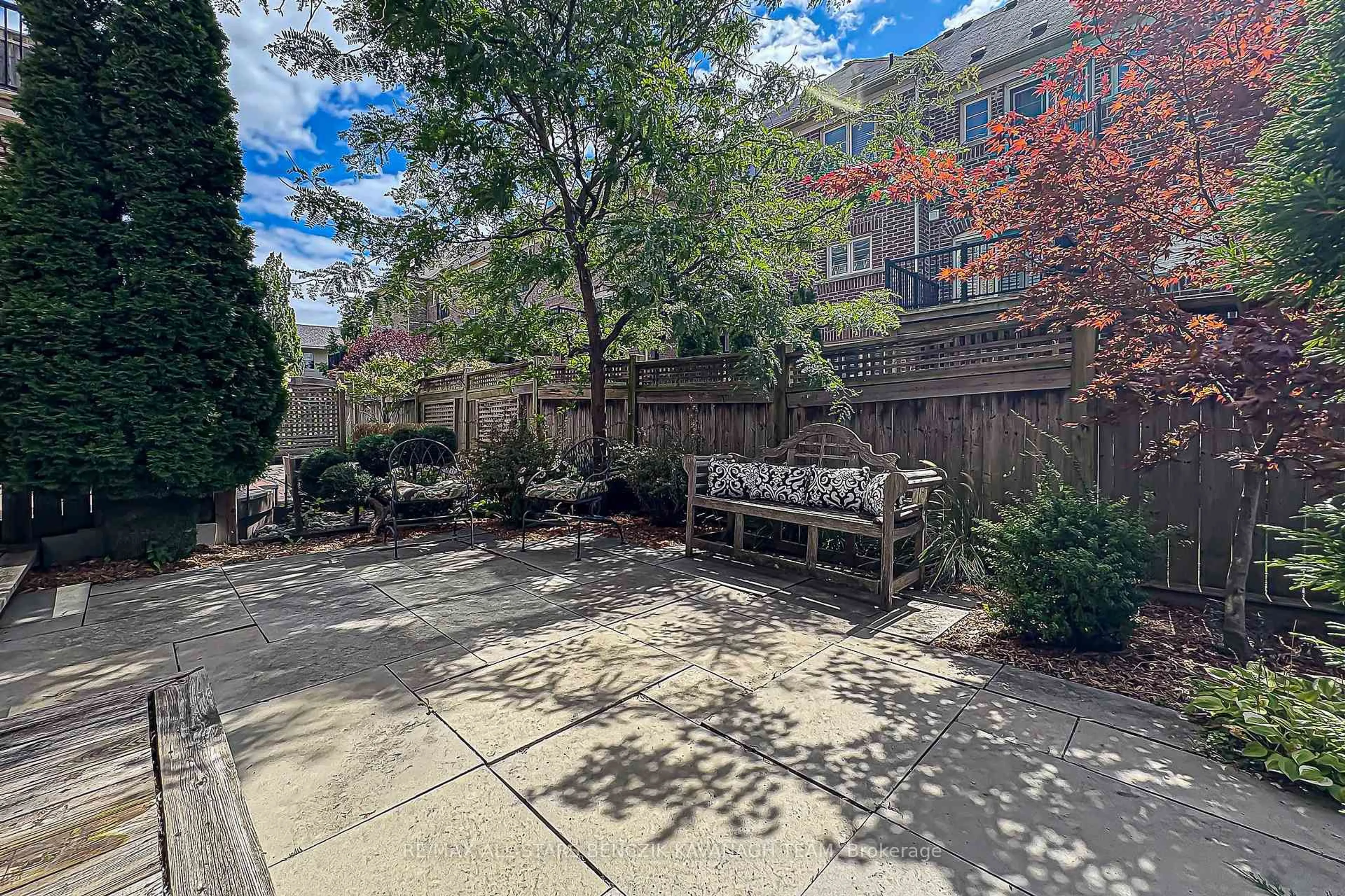 Patio, street for 54 Kylemore Way, Markham Ontario L6C 0J9
