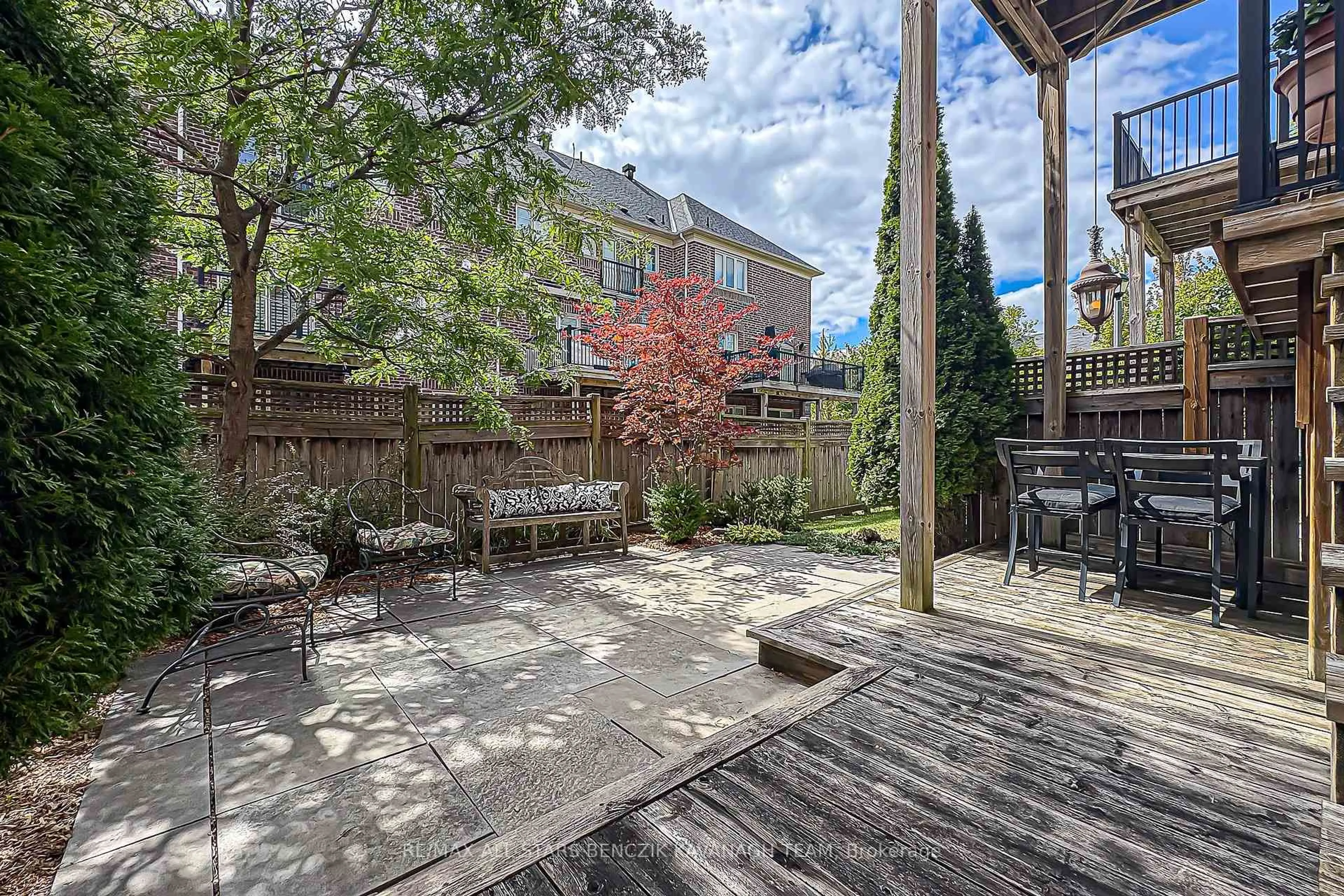 Patio, street for 54 Kylemore Way, Markham Ontario L6C 0J9