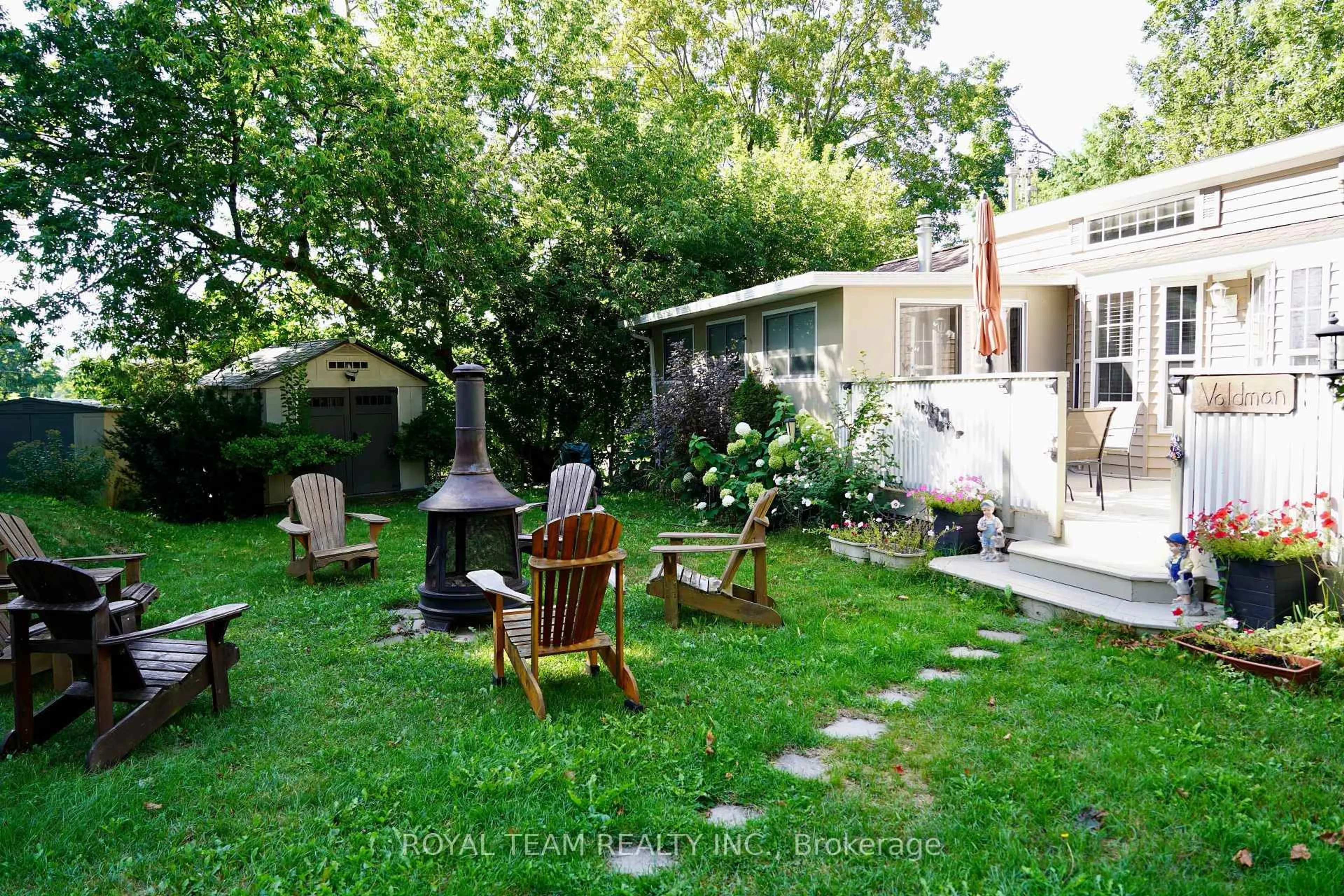 Patio, street for 15014 Ninth Line, Whitchurch-Stouffville Ontario L4A 7X3
