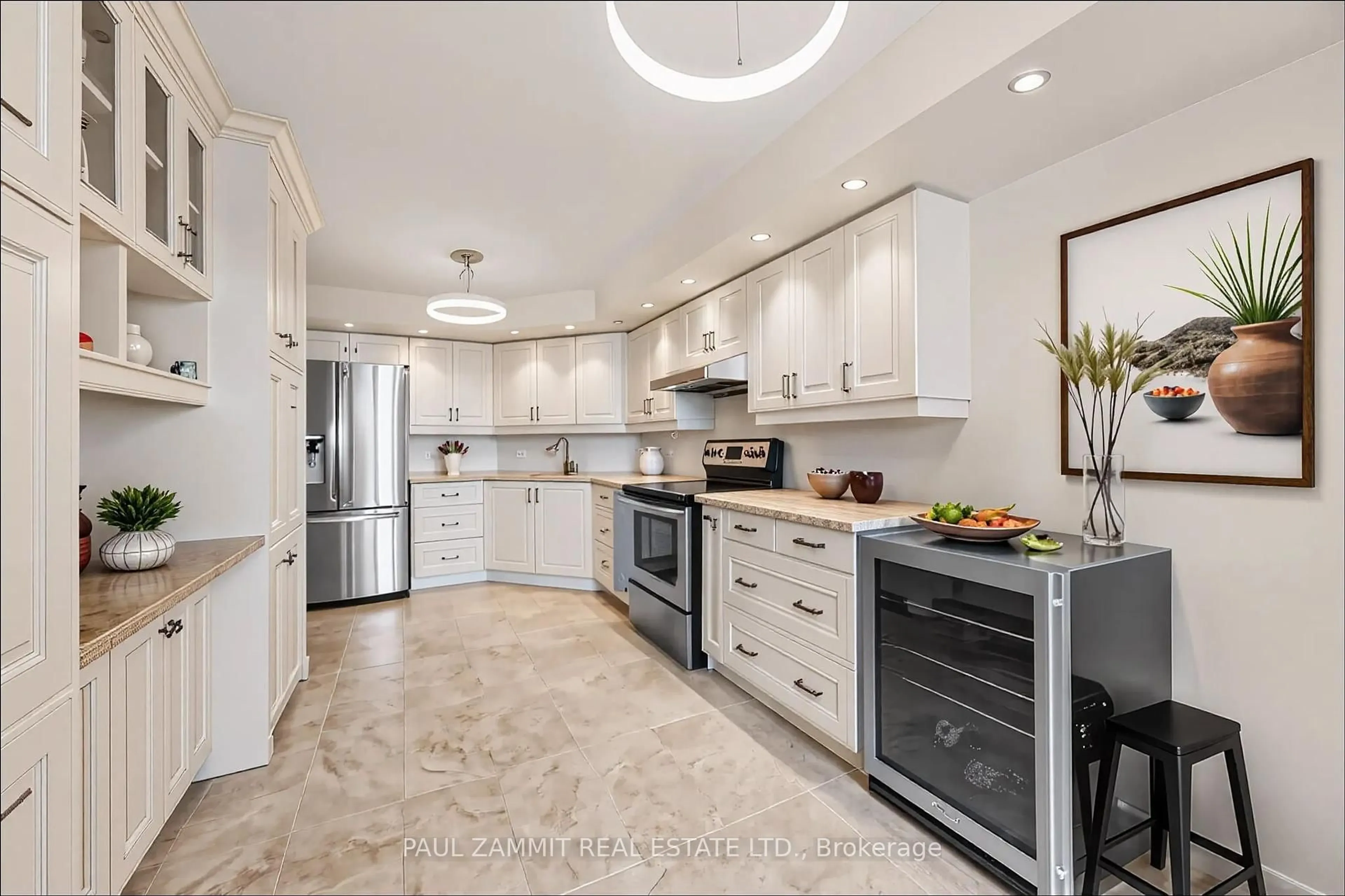 Contemporary kitchen, ceramic/tile floor for 7300 Yonge St #1102, Vaughan Ontario L4J 7Y5