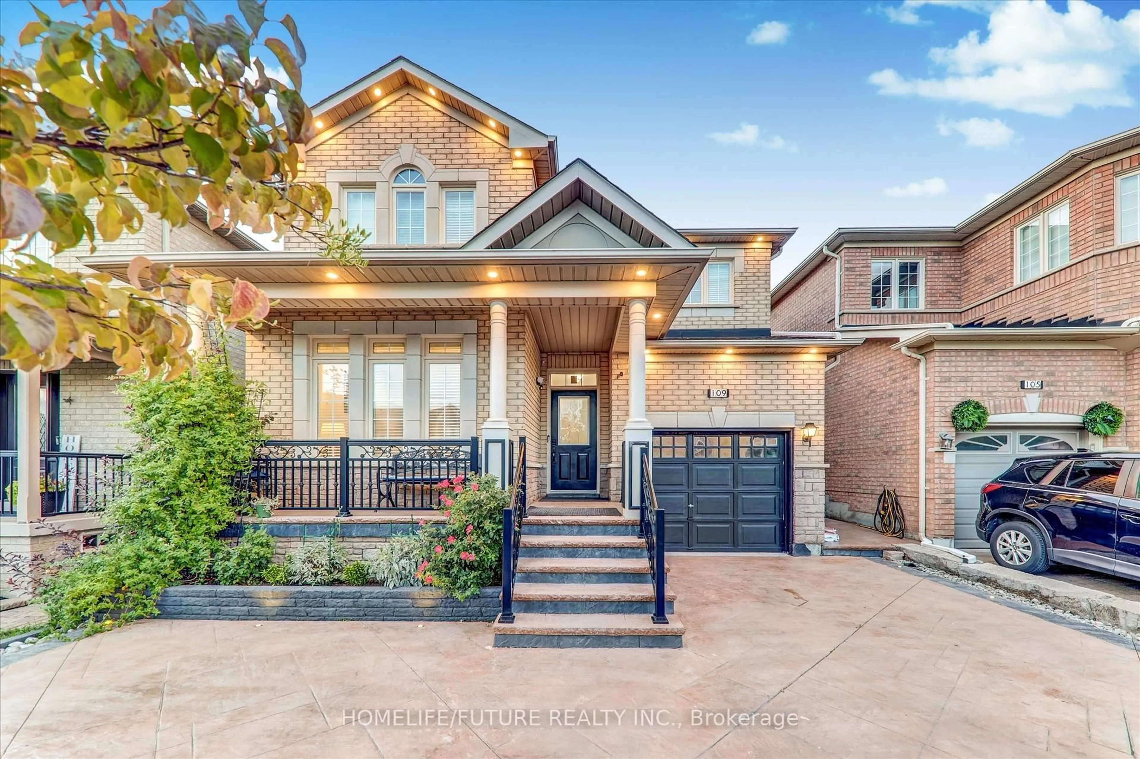 Home with brick exterior material, street for 109 Laurelhurst Cres, Vaughan Ontario L4H 2N1