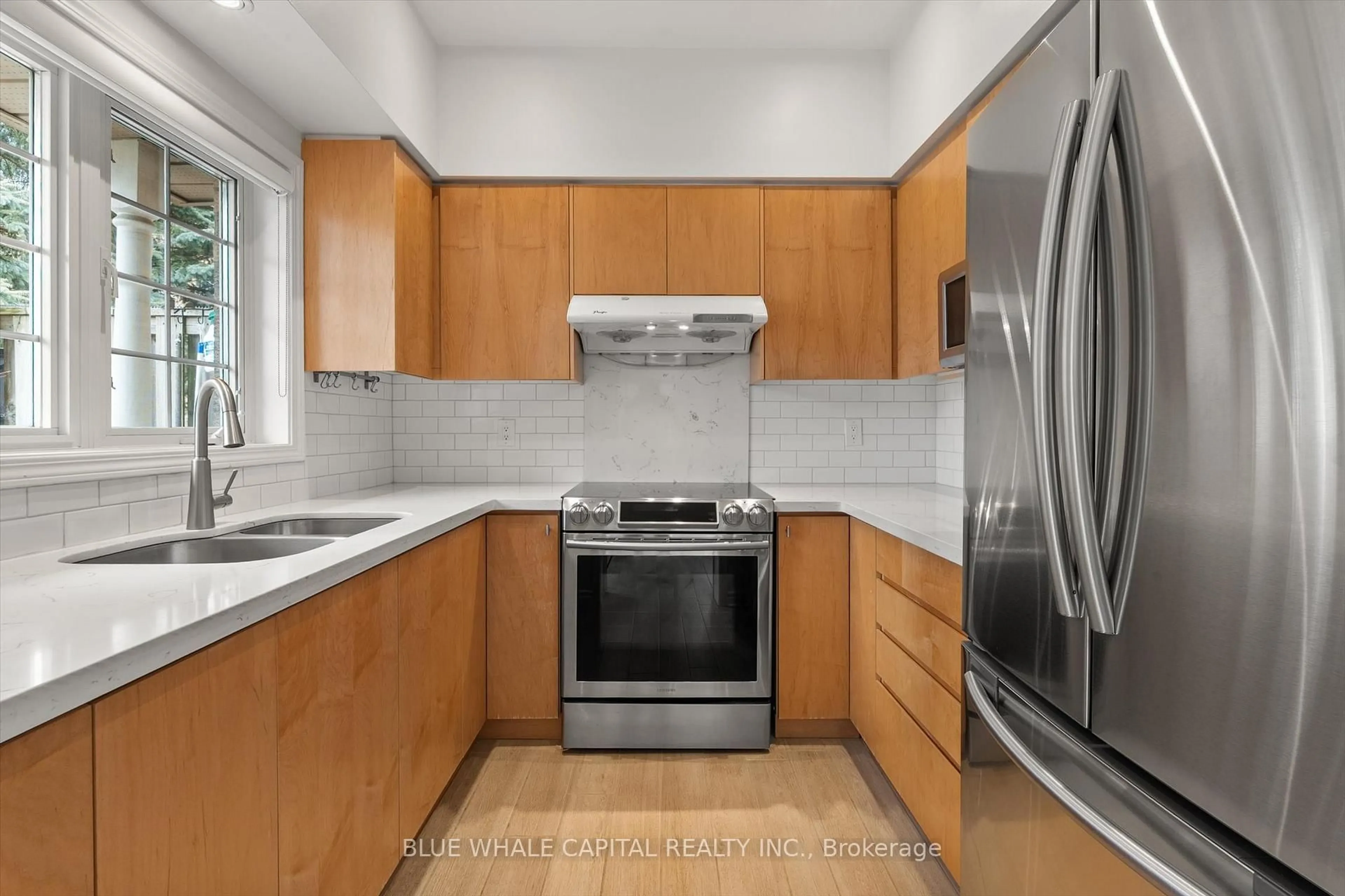 Standard kitchen, unknown for 23 St.Moritz Way #01, Markham Ontario L3R 4G4