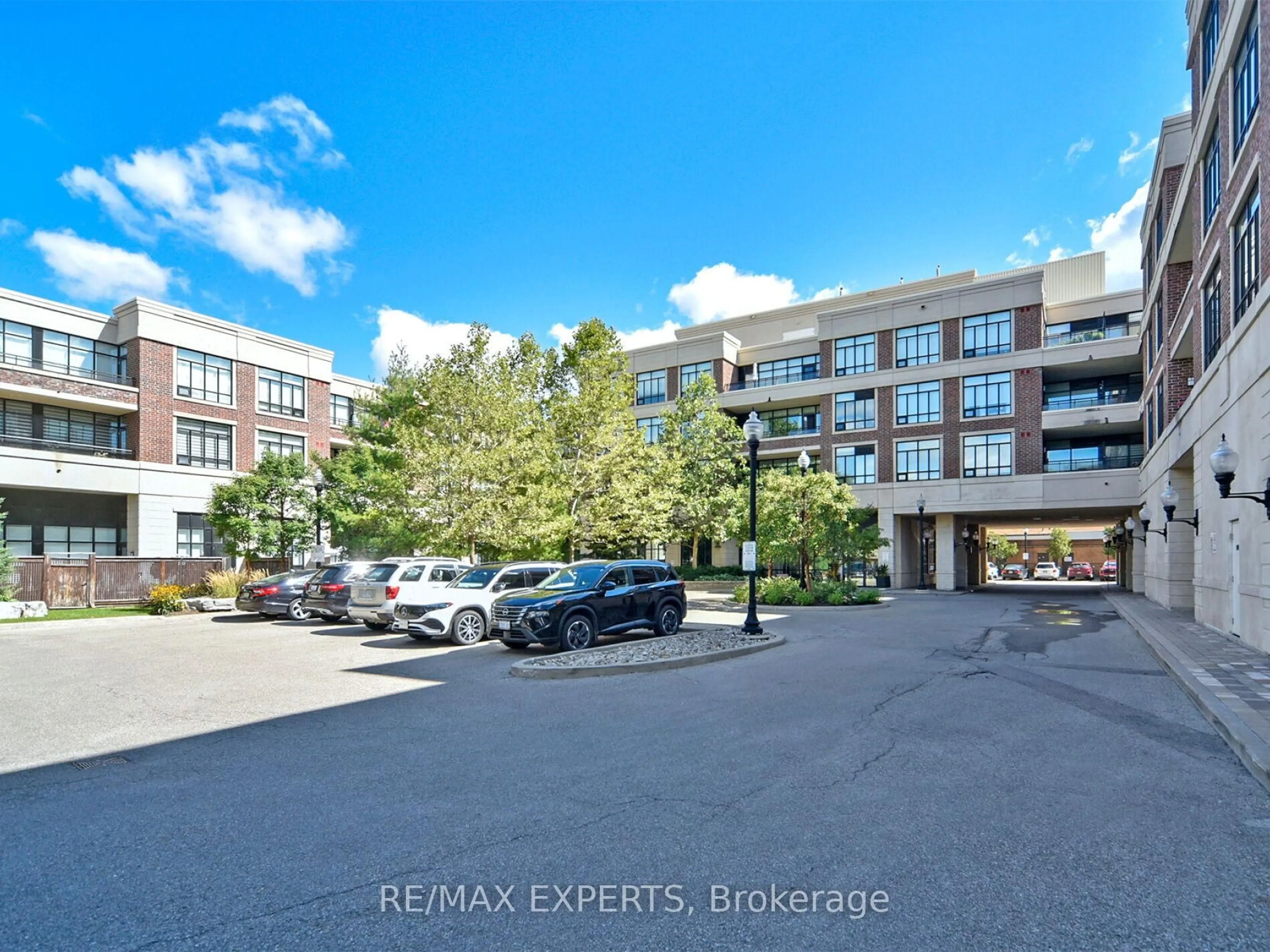 Unknown for 2396 Major Mackenzie Dr #207, Vaughan Ontario L6A 4Y1