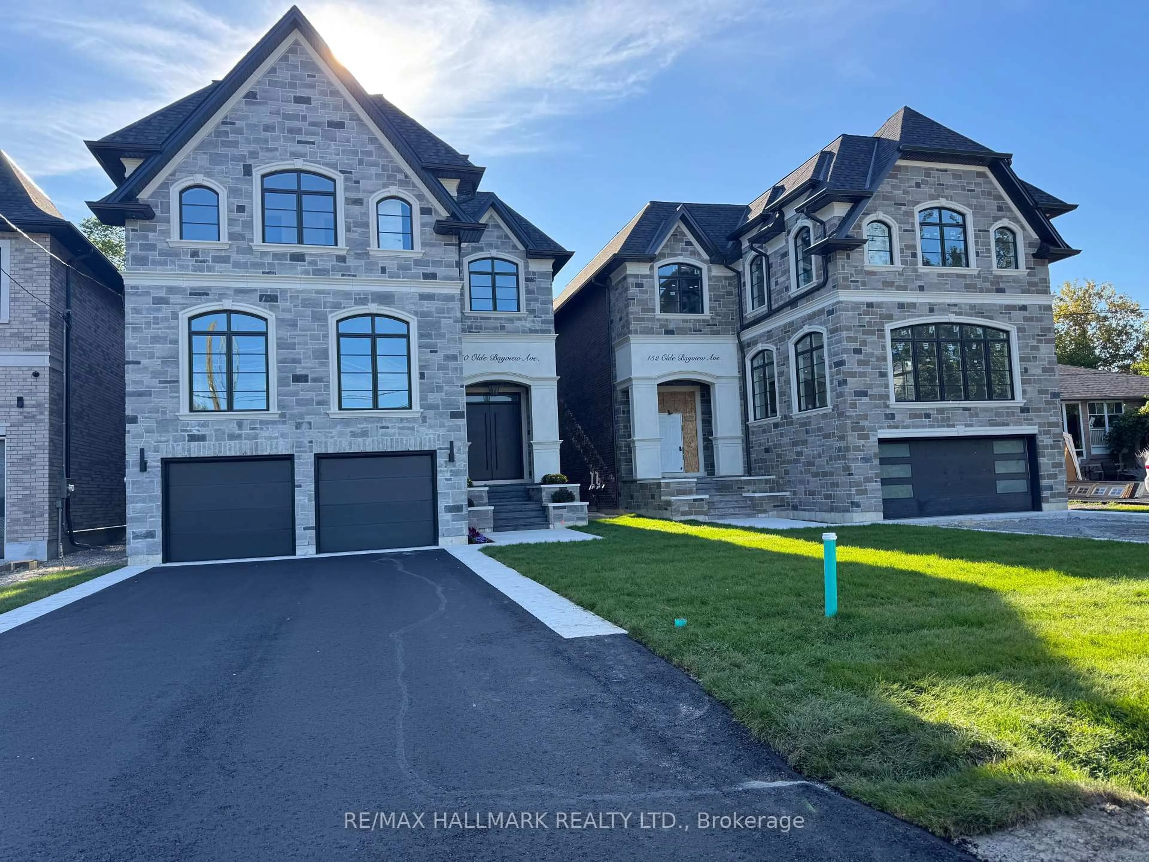 Home with brick exterior material, street for 150 Olde Bayview Ave, Richmond Hill Ontario L4E 3C6
