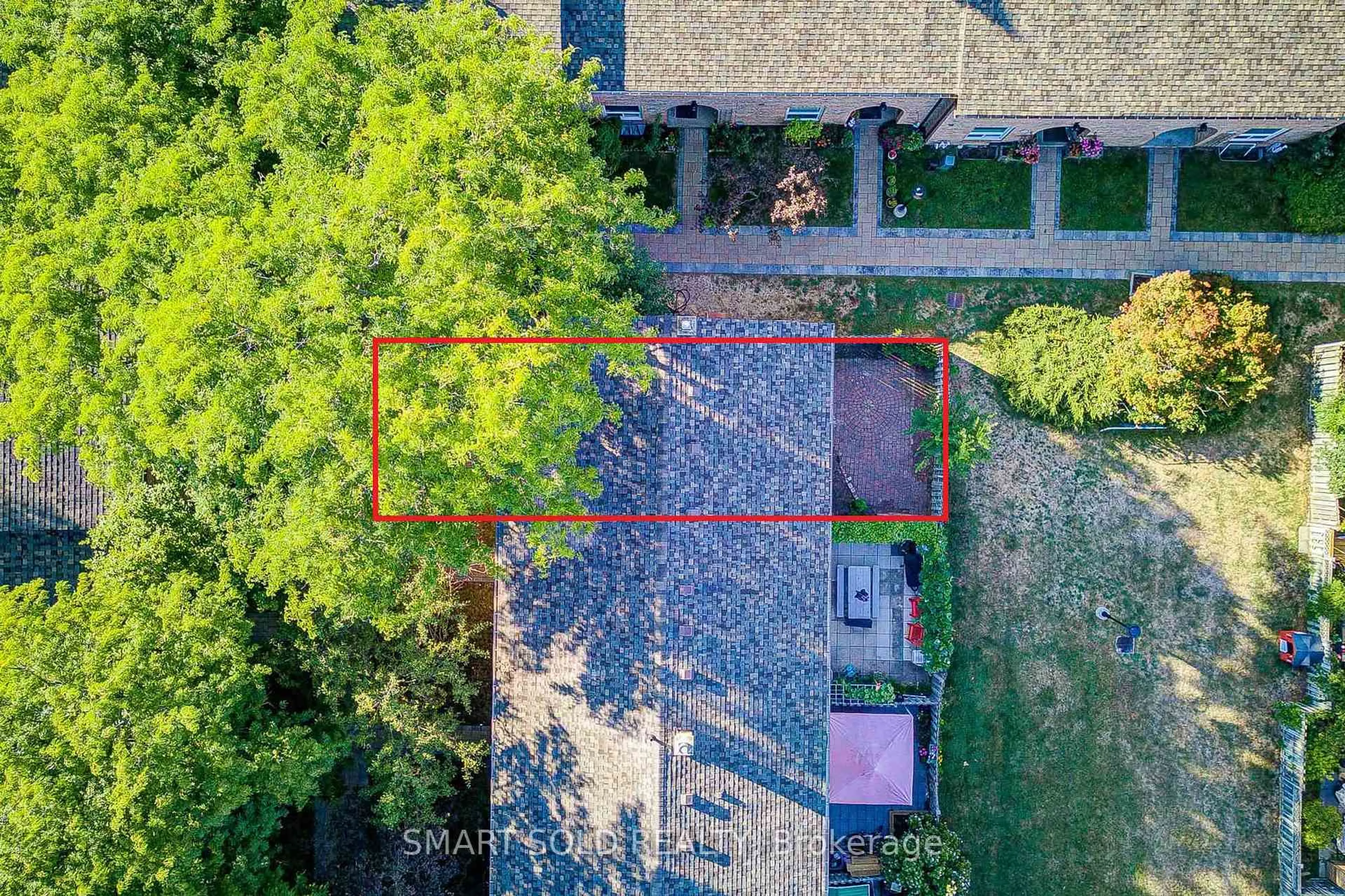 A pic from outside/outdoor area/front of a property/back of a property/a pic from drone, street for 1 Wootten Way #38, Markham Ontario L3P 3H7