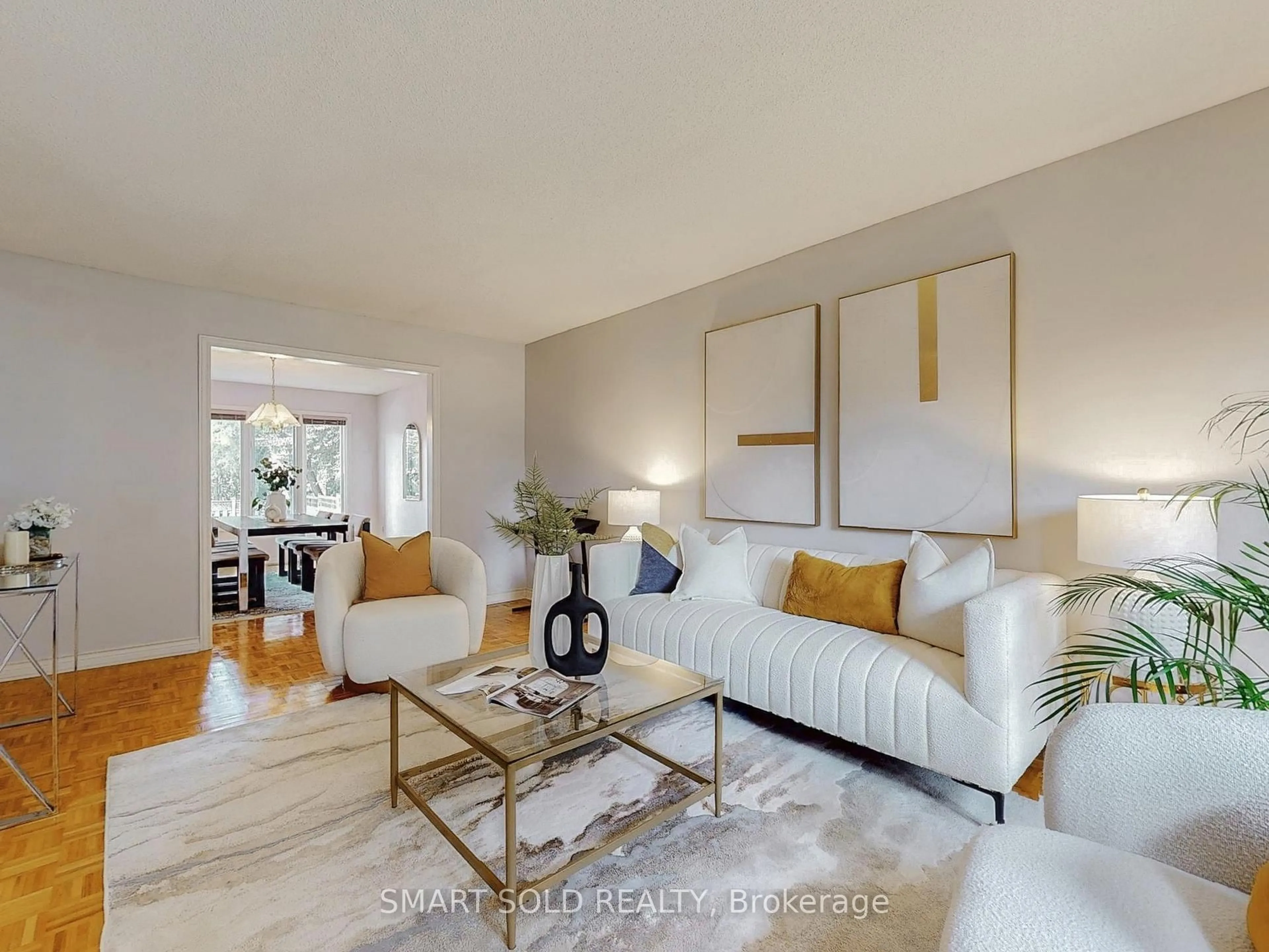 Living room with furniture, unknown for 611 Gagnon Pl, Newmarket Ontario L3X 1V8