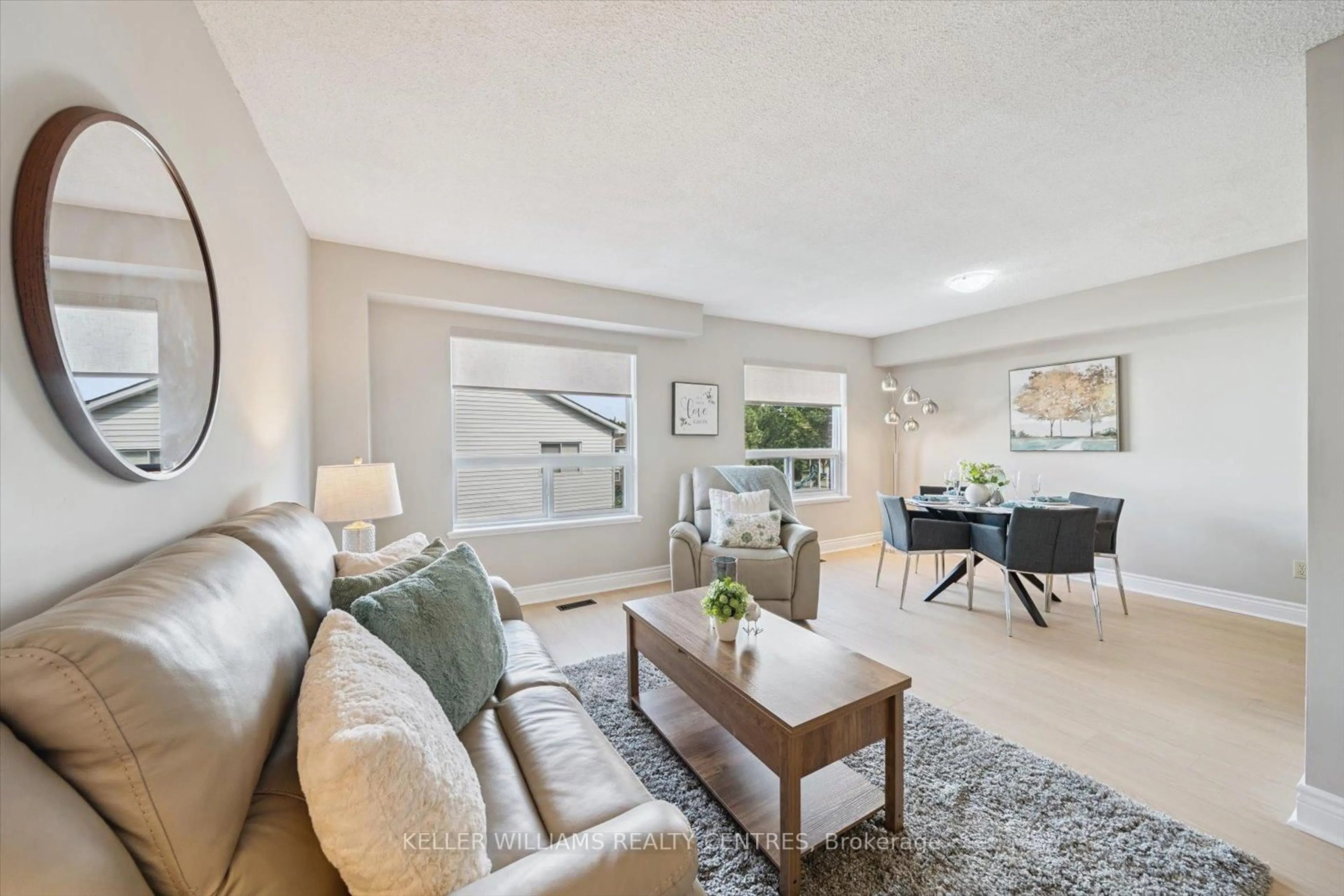 Living room with furniture, unknown for 597 Gibney Cres, Newmarket Ontario L3X 1Y3