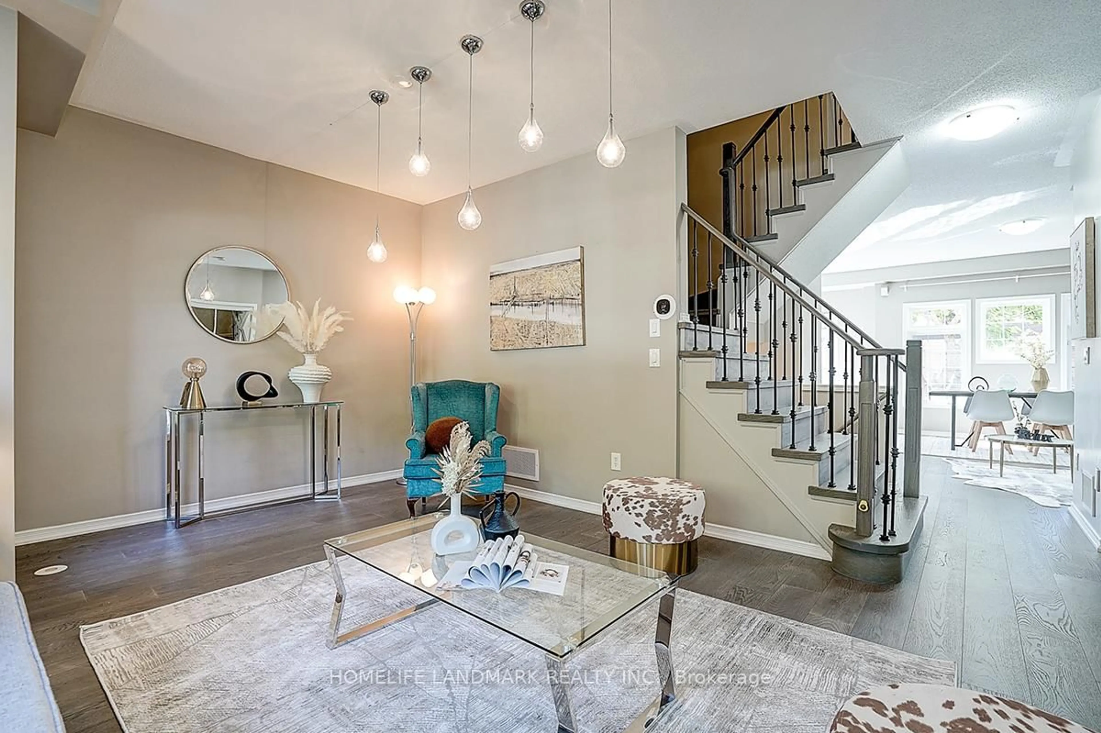 Indoor entryway for 891 Bur Oak Ave, Markham Ontario L6E 1W8