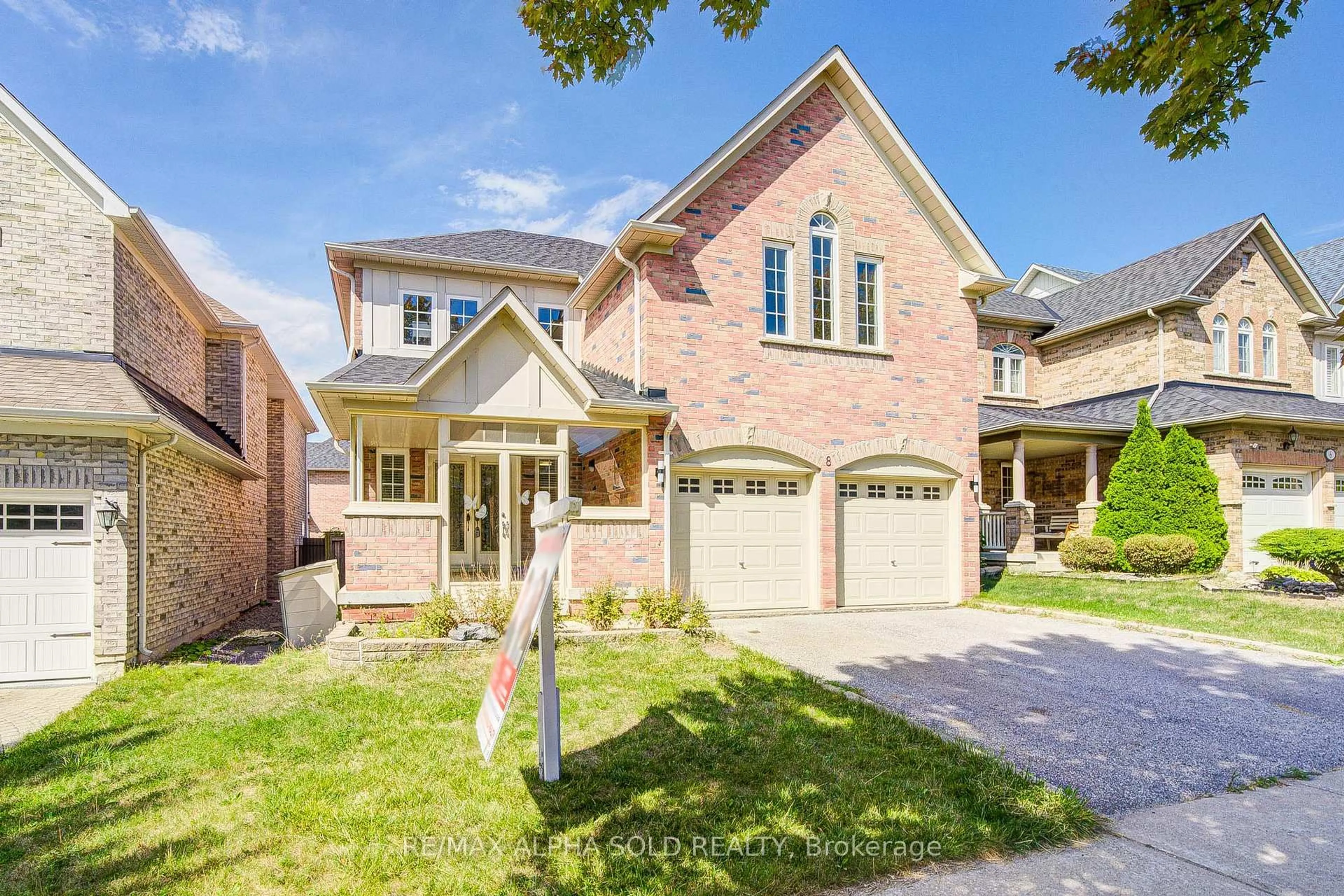Home with brick exterior material, street for 8 Hollylane Dr, Markham Ontario L6C 2K1