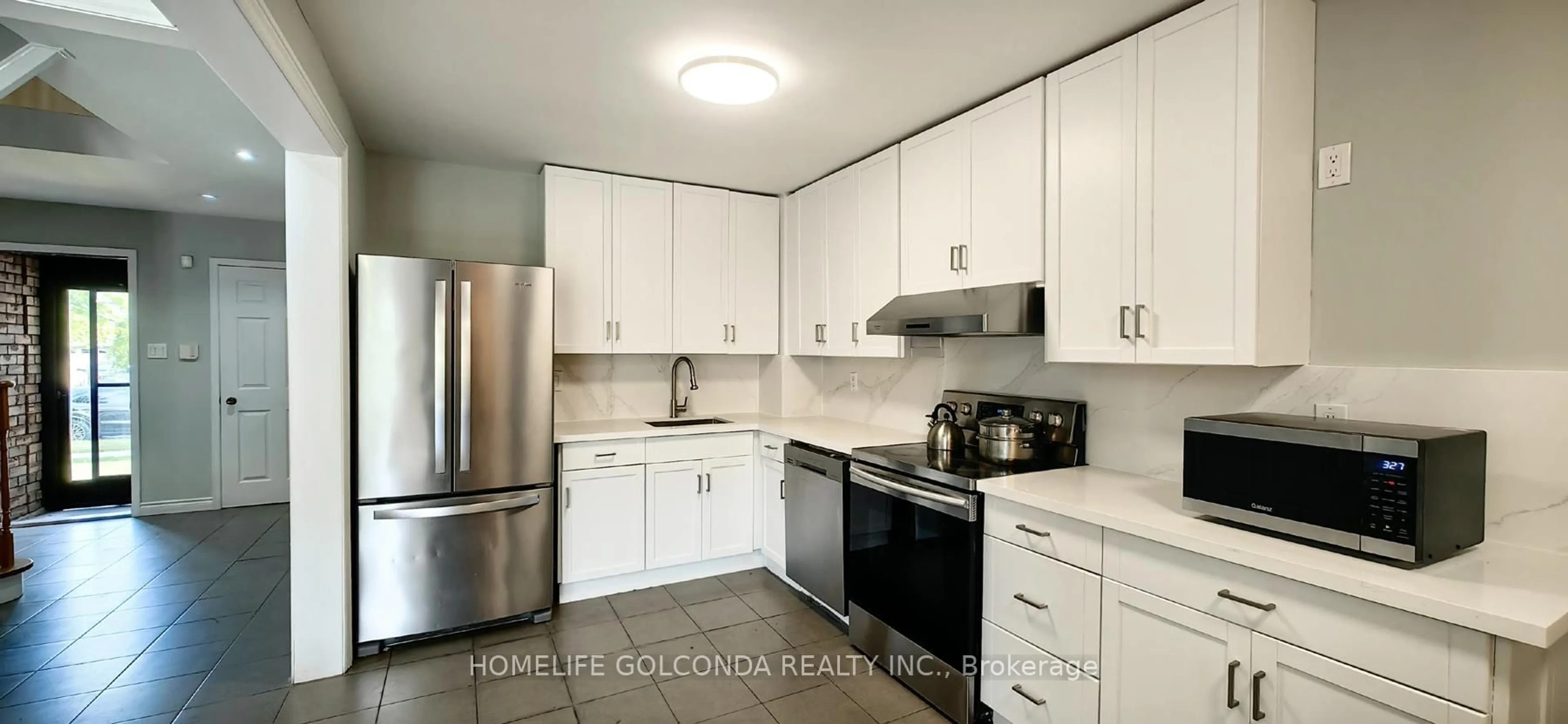 Standard kitchen, unknown for 166 Hillcroft Dr, Markham Ontario L3S 1E8