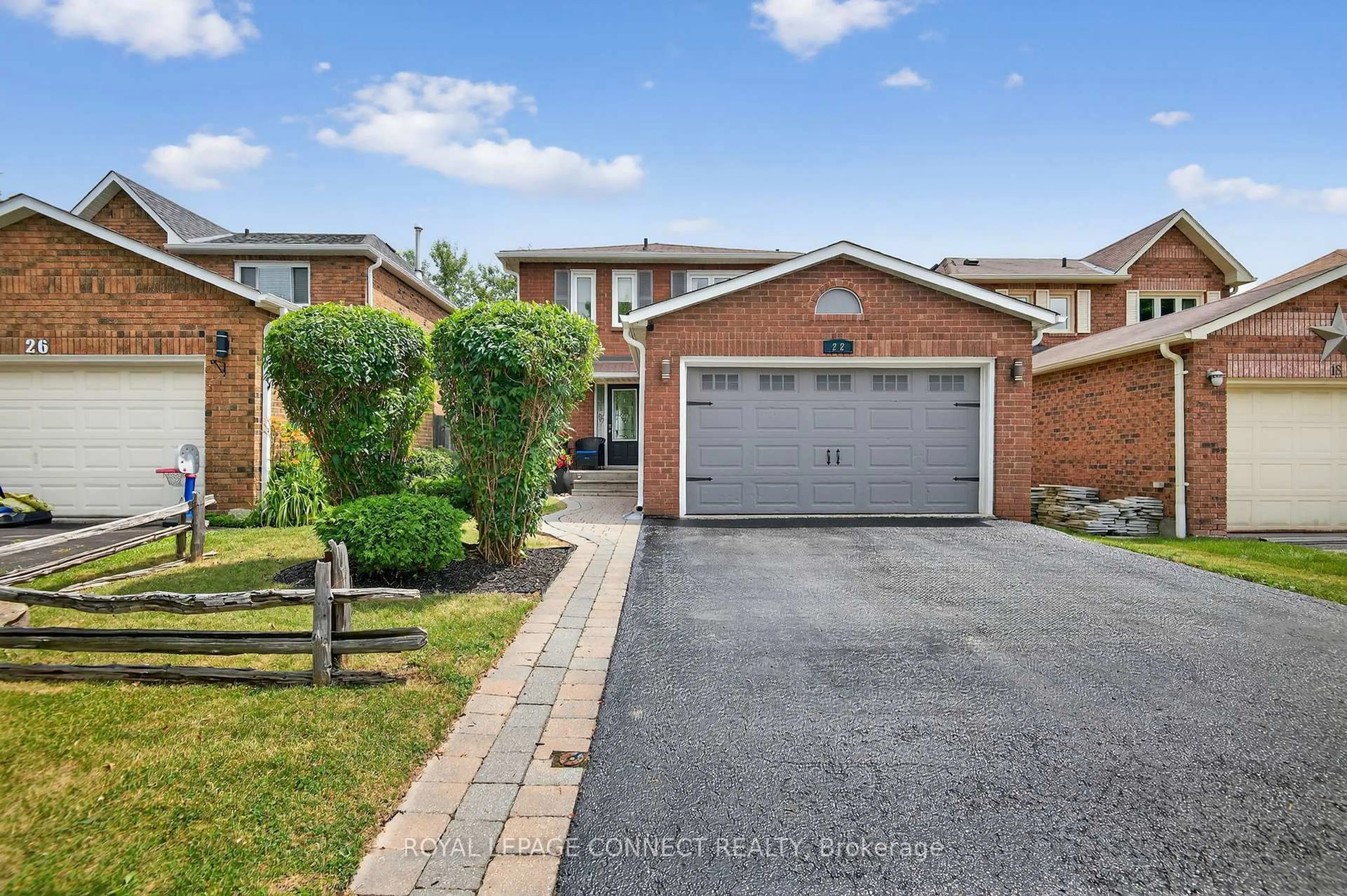 Home with brick exterior material, street for 22 Crawford Rose Dr, Aurora Ontario L4G 4P3
