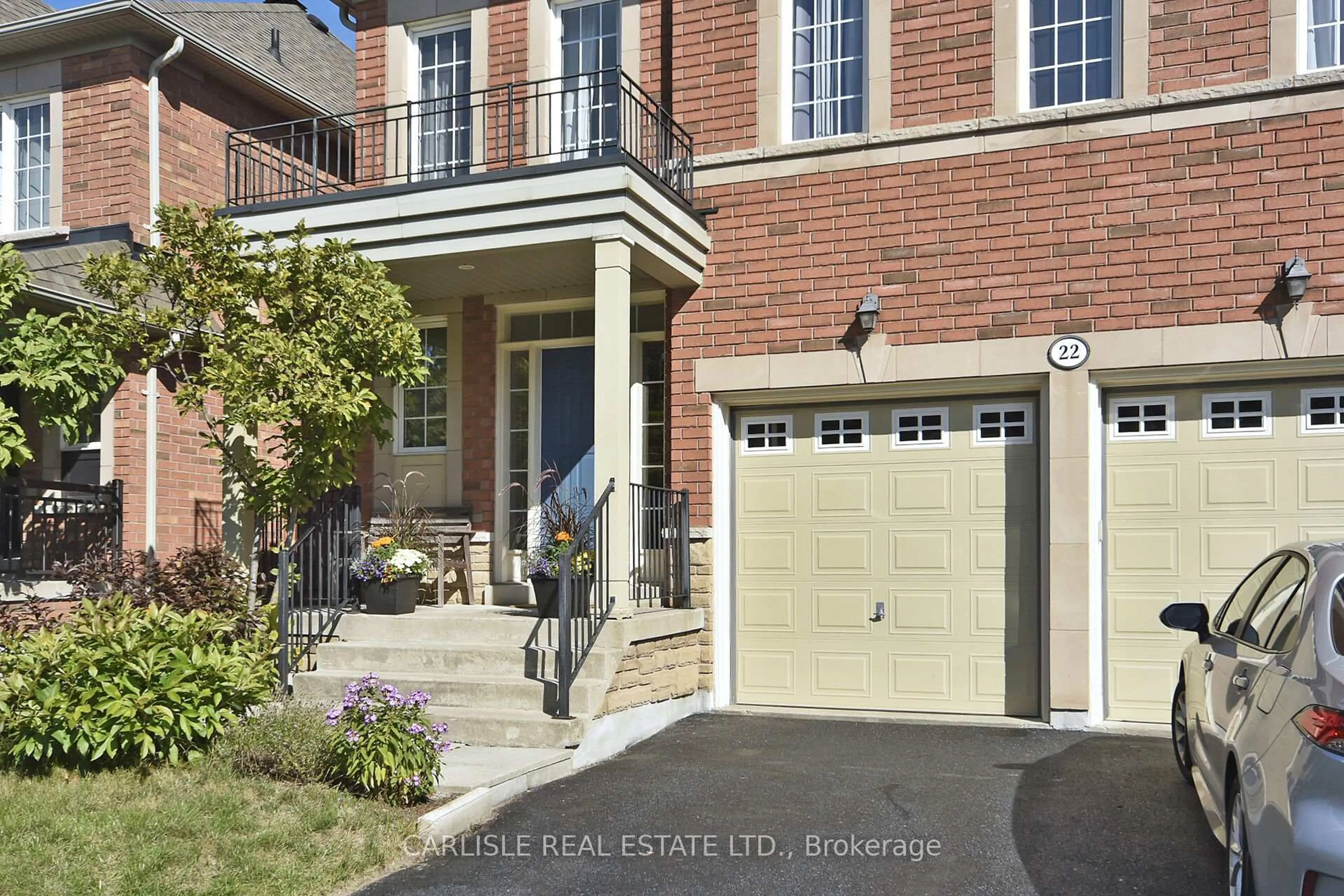 Home with brick exterior material, street for 22 Carnoustie Cres, Richmond Hill Ontario L4E 0A1