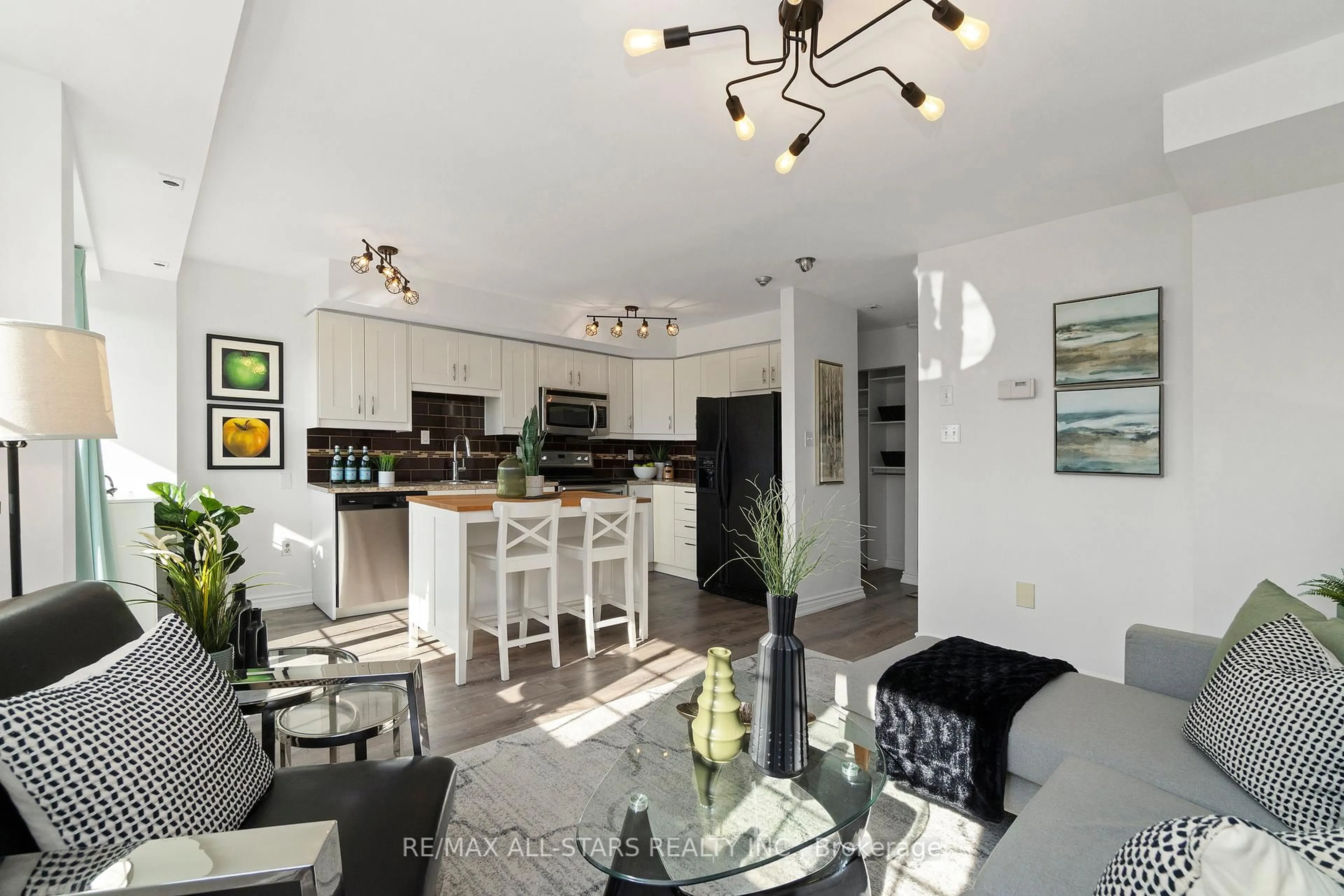 Open concept kitchen, unknown for 15 Cornell Meadows Ave #A204, Markham Ontario L6B 1B6