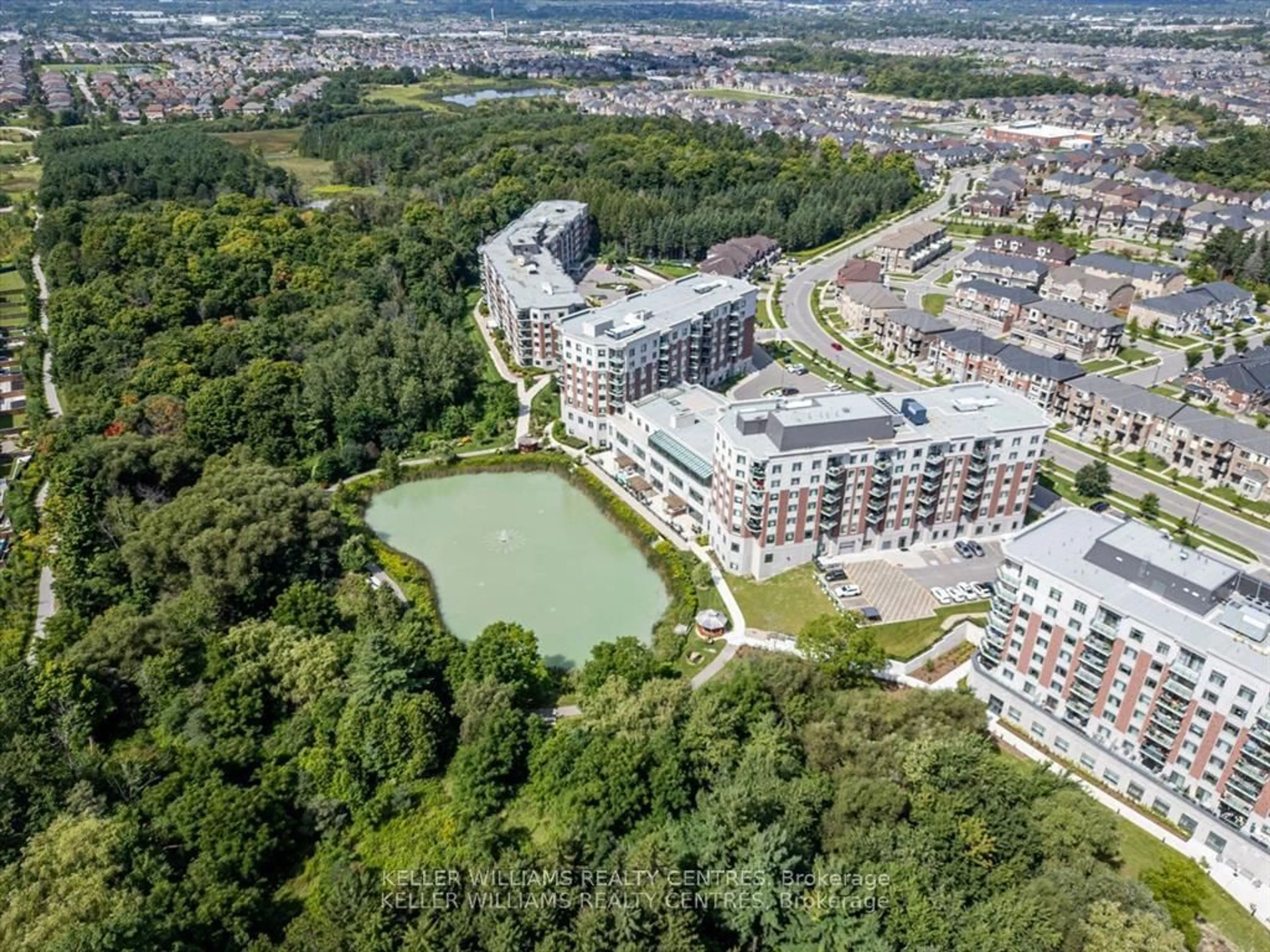 A pic from outside/outdoor area/front of a property/back of a property/a pic from drone, city buildings view from balcony for 460 William Graham Dr #302, Aurora Ontario L4G 1X9