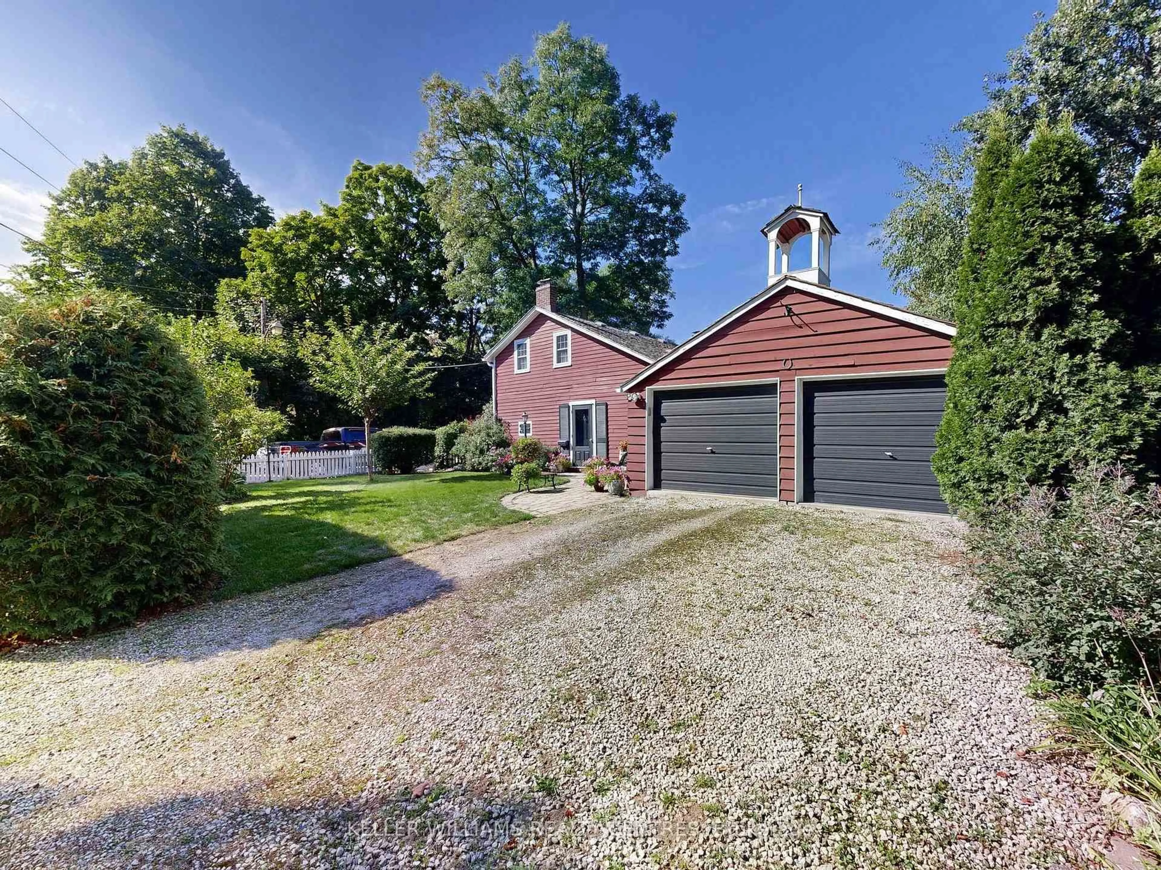 A pic from outside/outdoor area/front of a property/back of a property/a pic from drone, street for 14 Colborne St, Markham Ontario L3T 1Z6