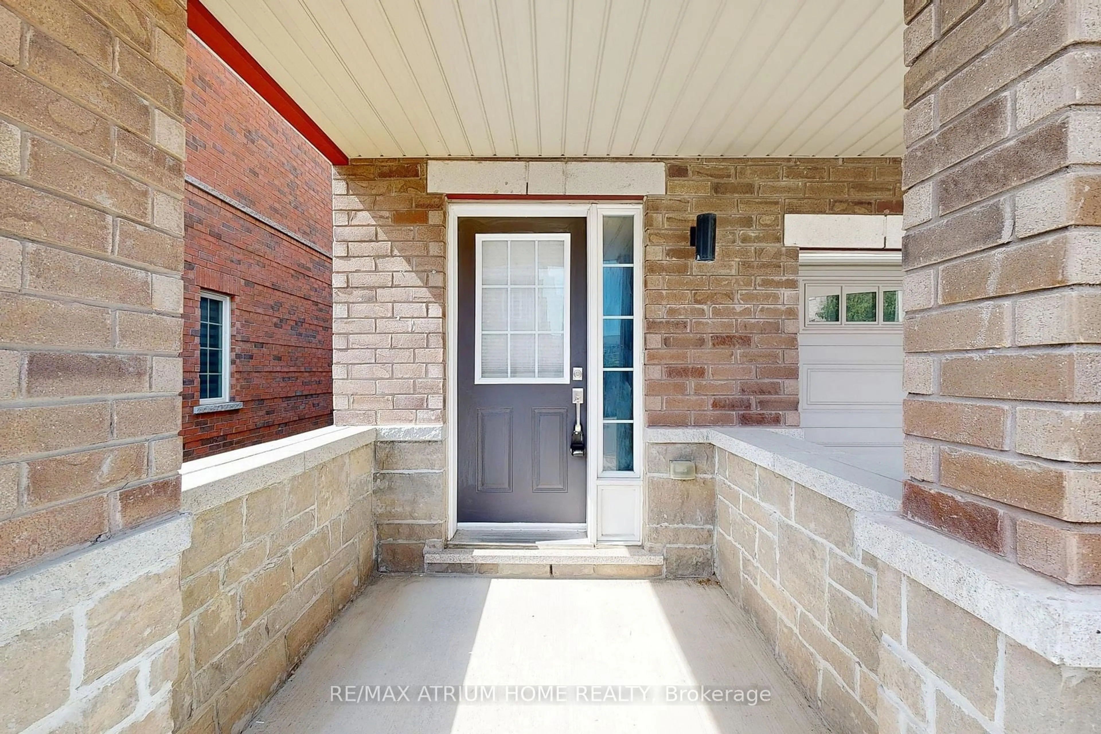 Unknown for 39 Torah Gate, Vaughan Ontario L6A 4Y4