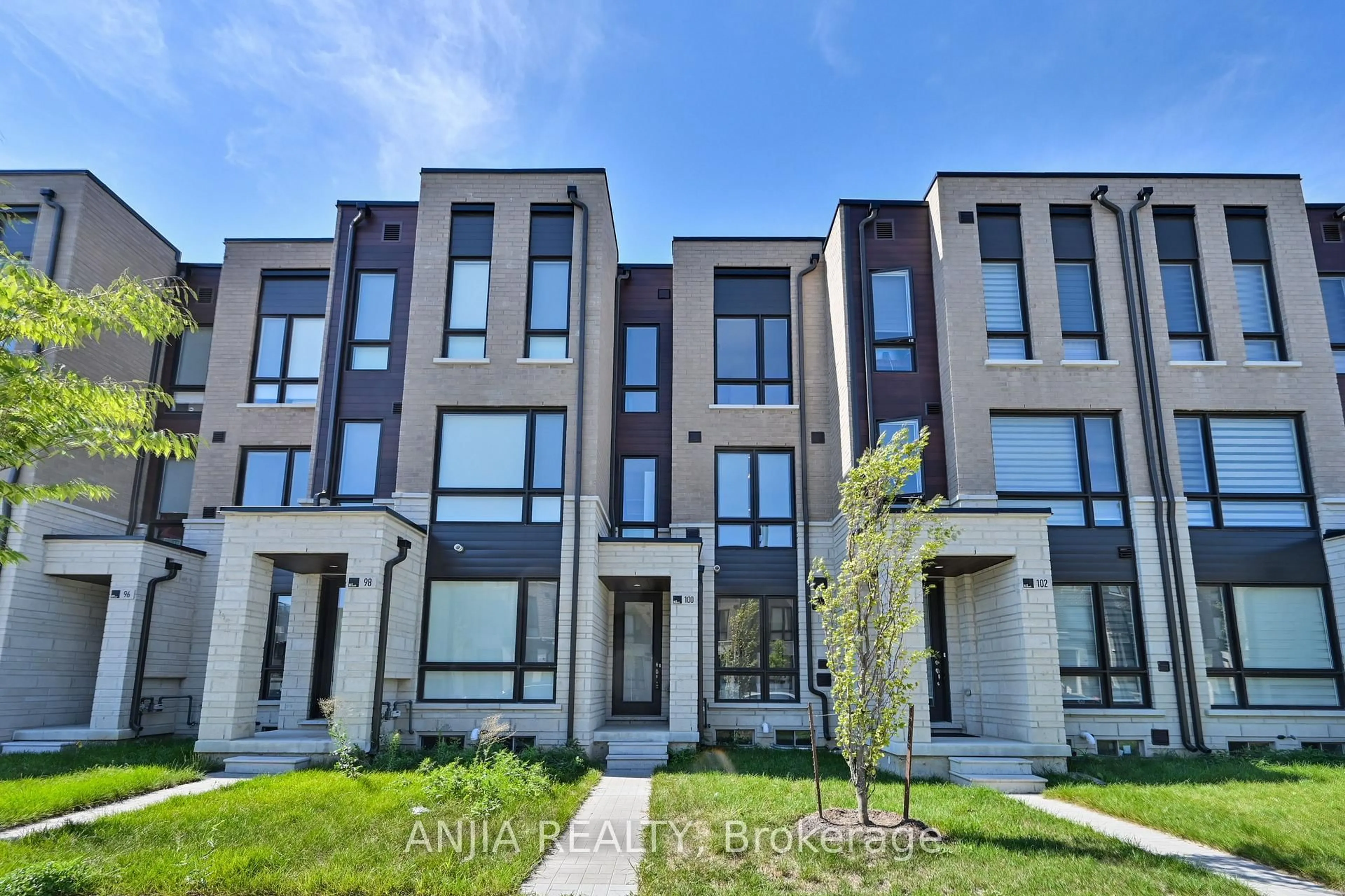 Unknown for 100 Stauffer Cres, Markham Ontario L6B 1R1
