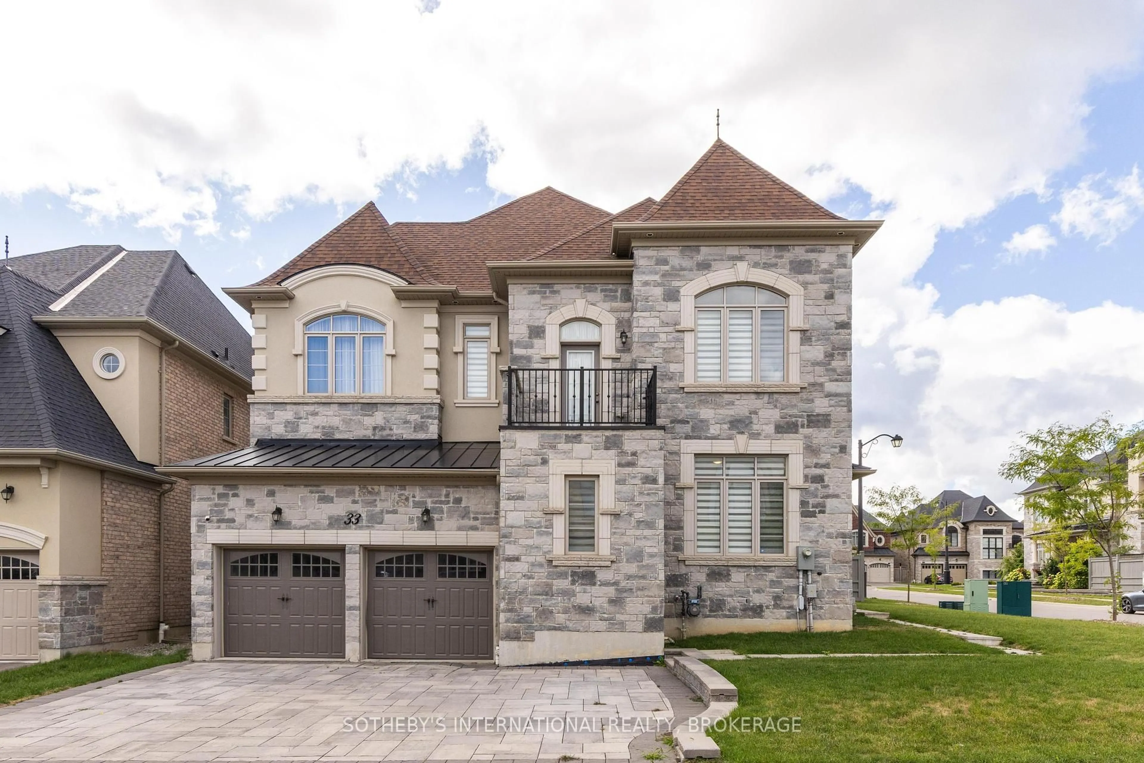 Home with brick exterior material, street for 33 Conger St, Vaughan Ontario L6A 4Y7