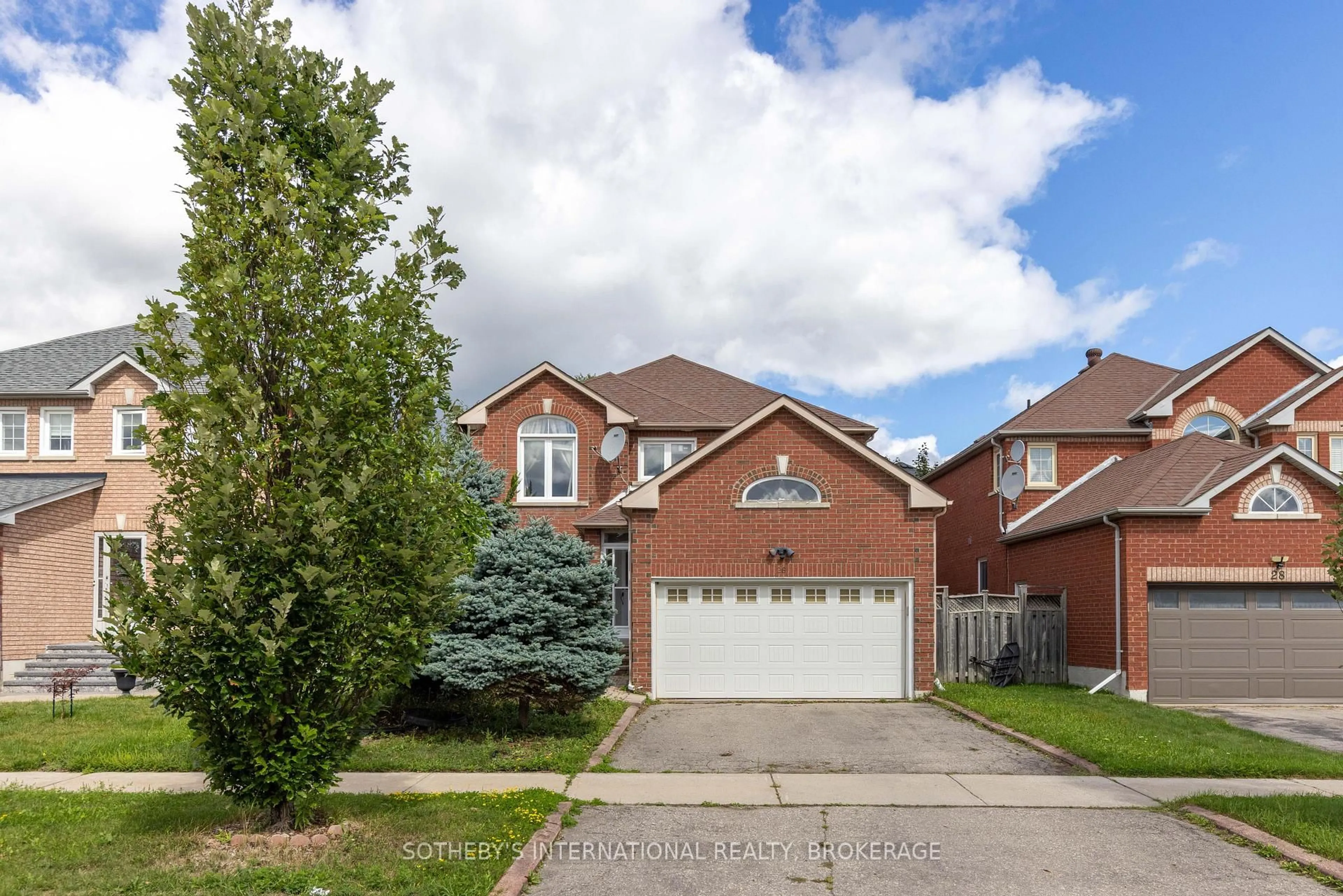 Home with brick exterior material, street for 26 Bilbermar Dr, Richmond Hill Ontario L4S 1B8