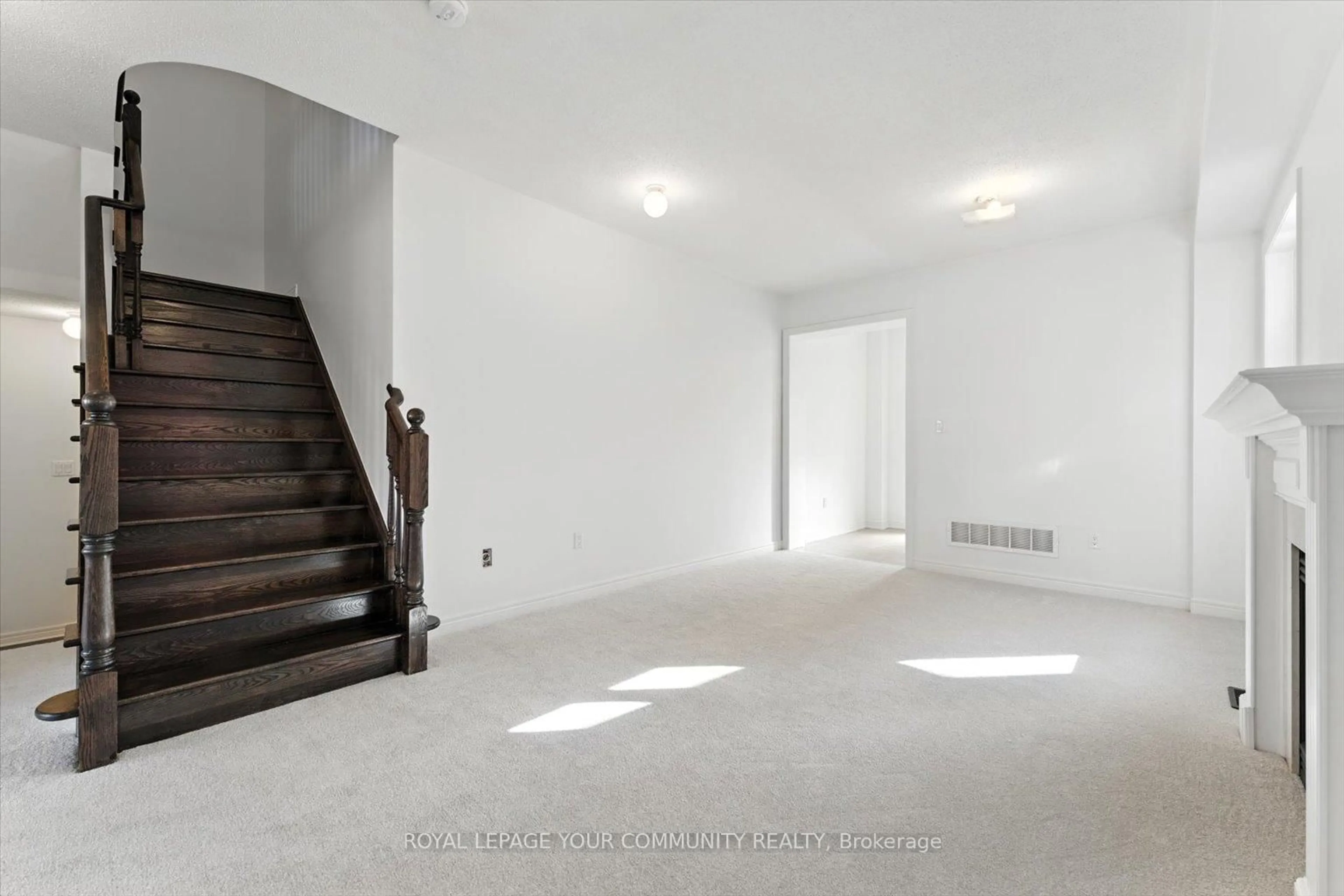 Unknown for 23 Lucida Crt, Whitchurch-Stouffville Ontario L4A 1S1