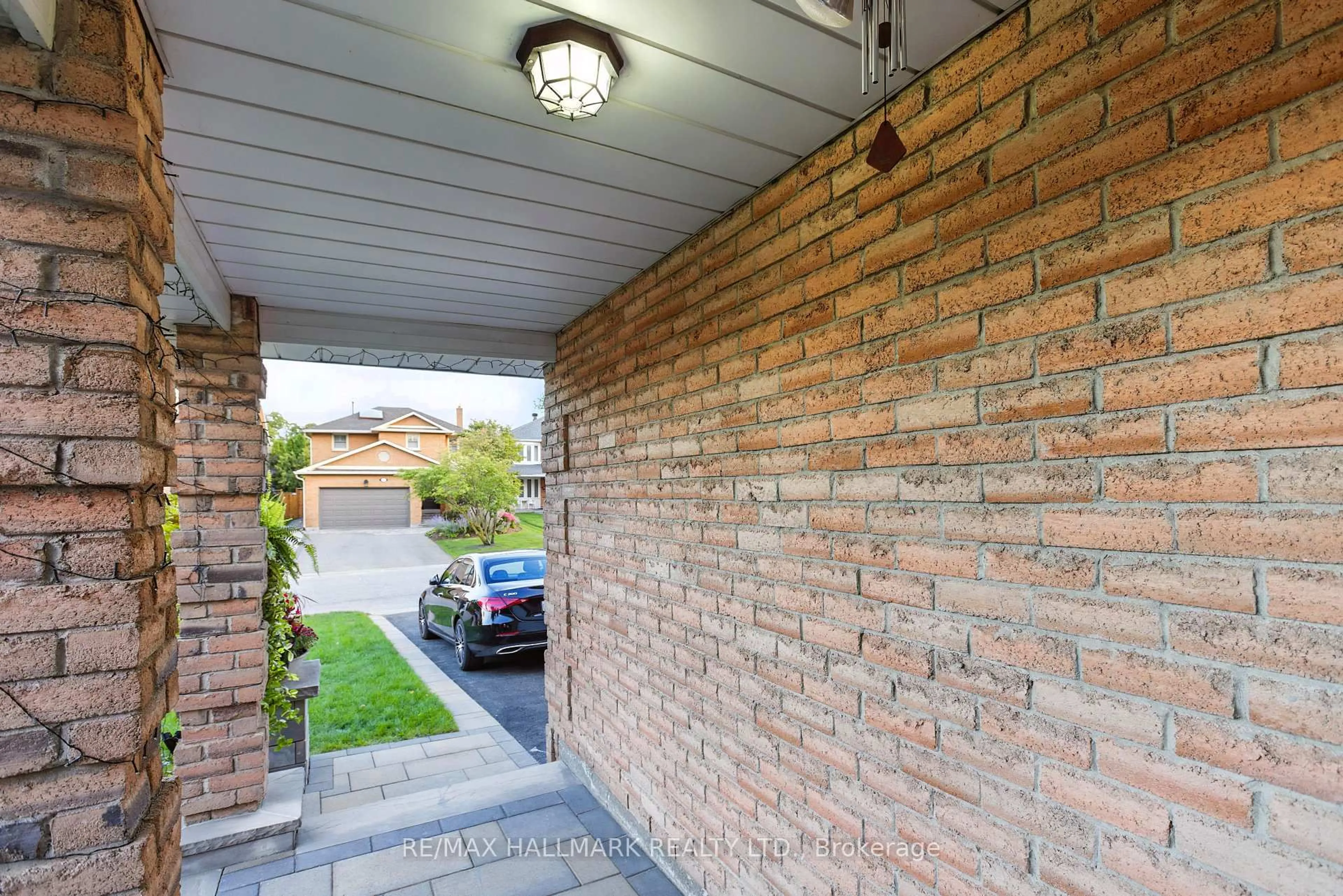 Unknown for 100 Eleanor Circ, Richmond Hill Ontario L4C 6K7