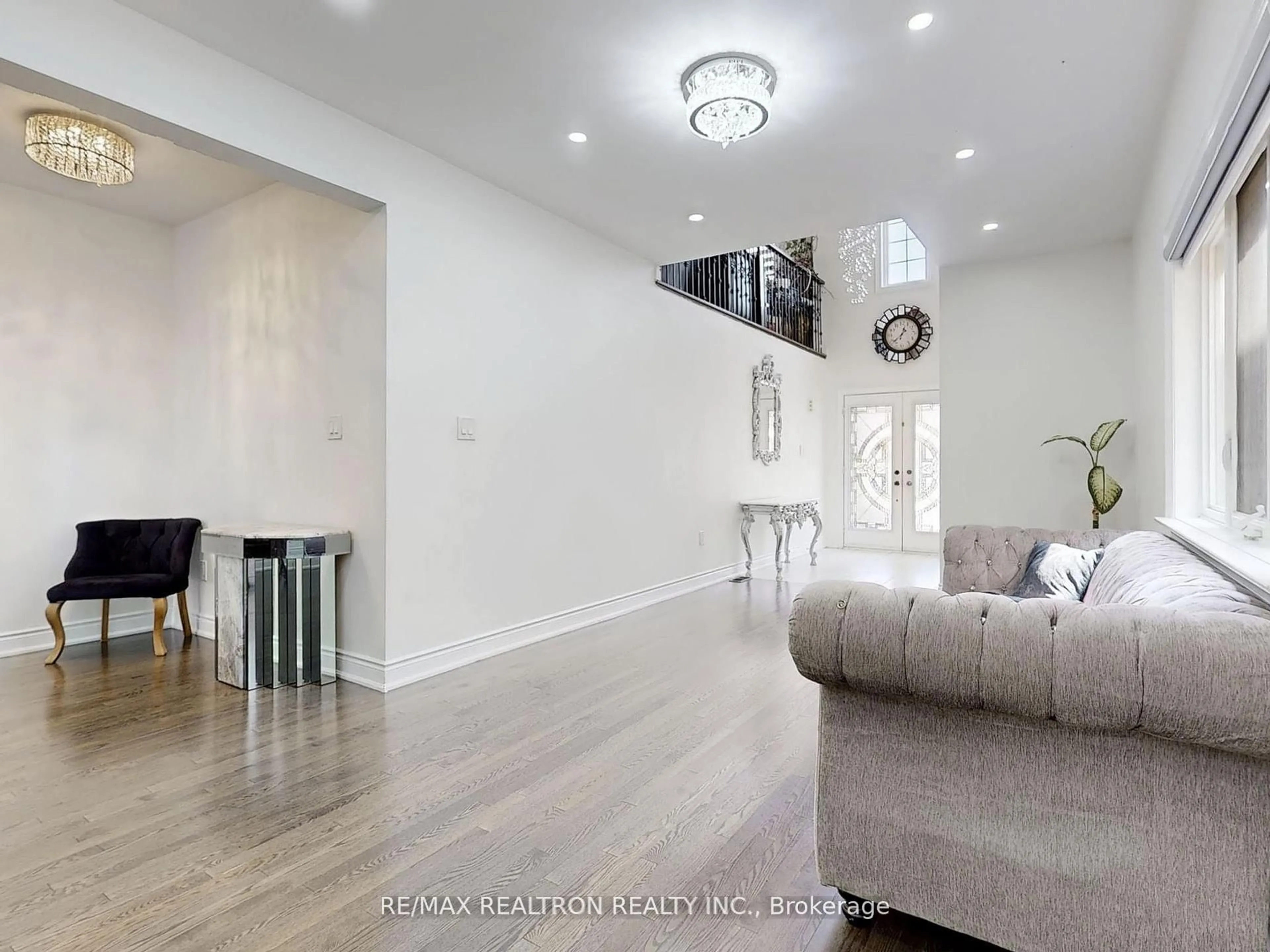 Unknown for 133 Milby Cres, Bradford West Gwillimbury Ontario L3Z 0X8