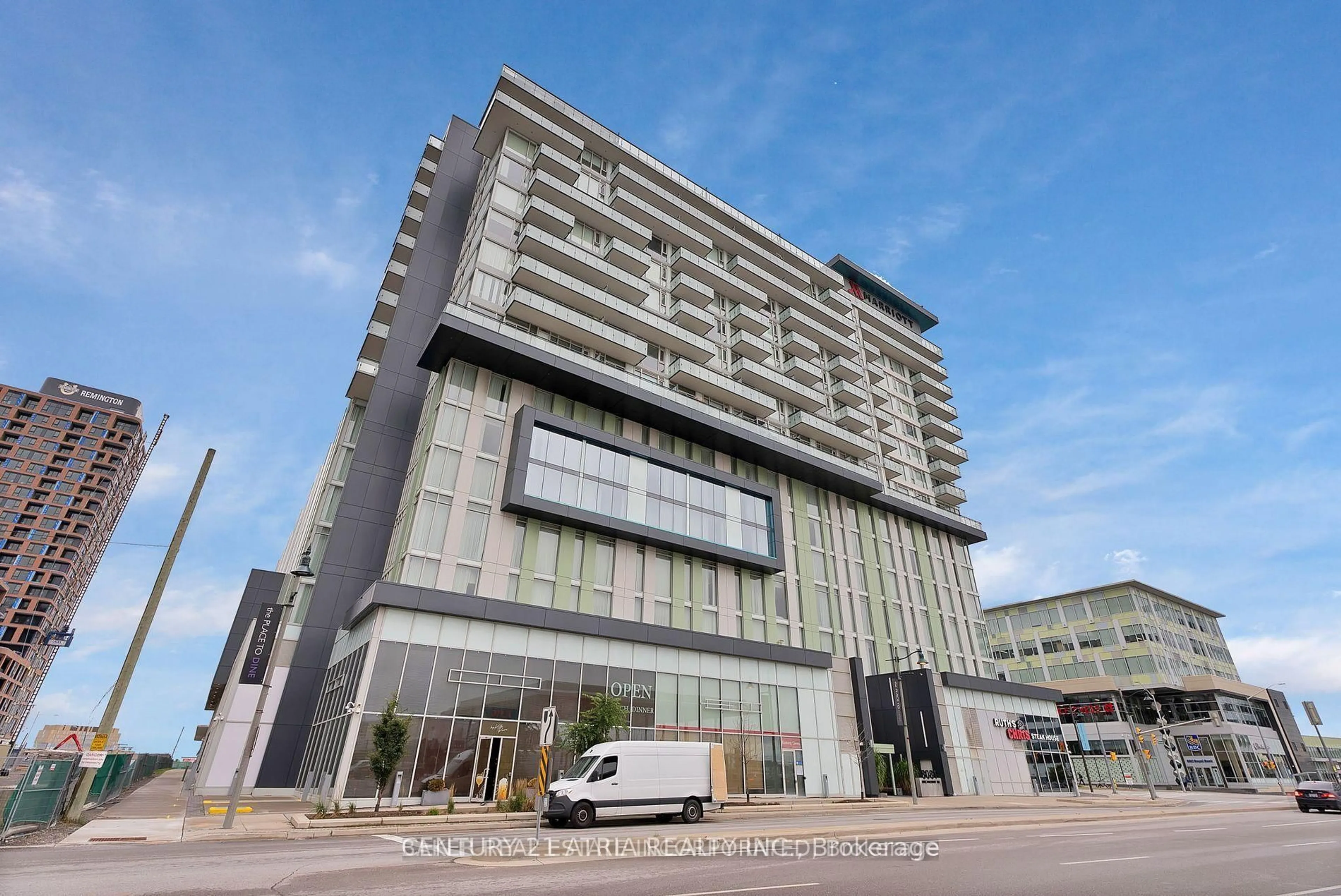 Indoor foyer for 8081 Birchmount Rd #1108, Markham Ontario L6G 0G5