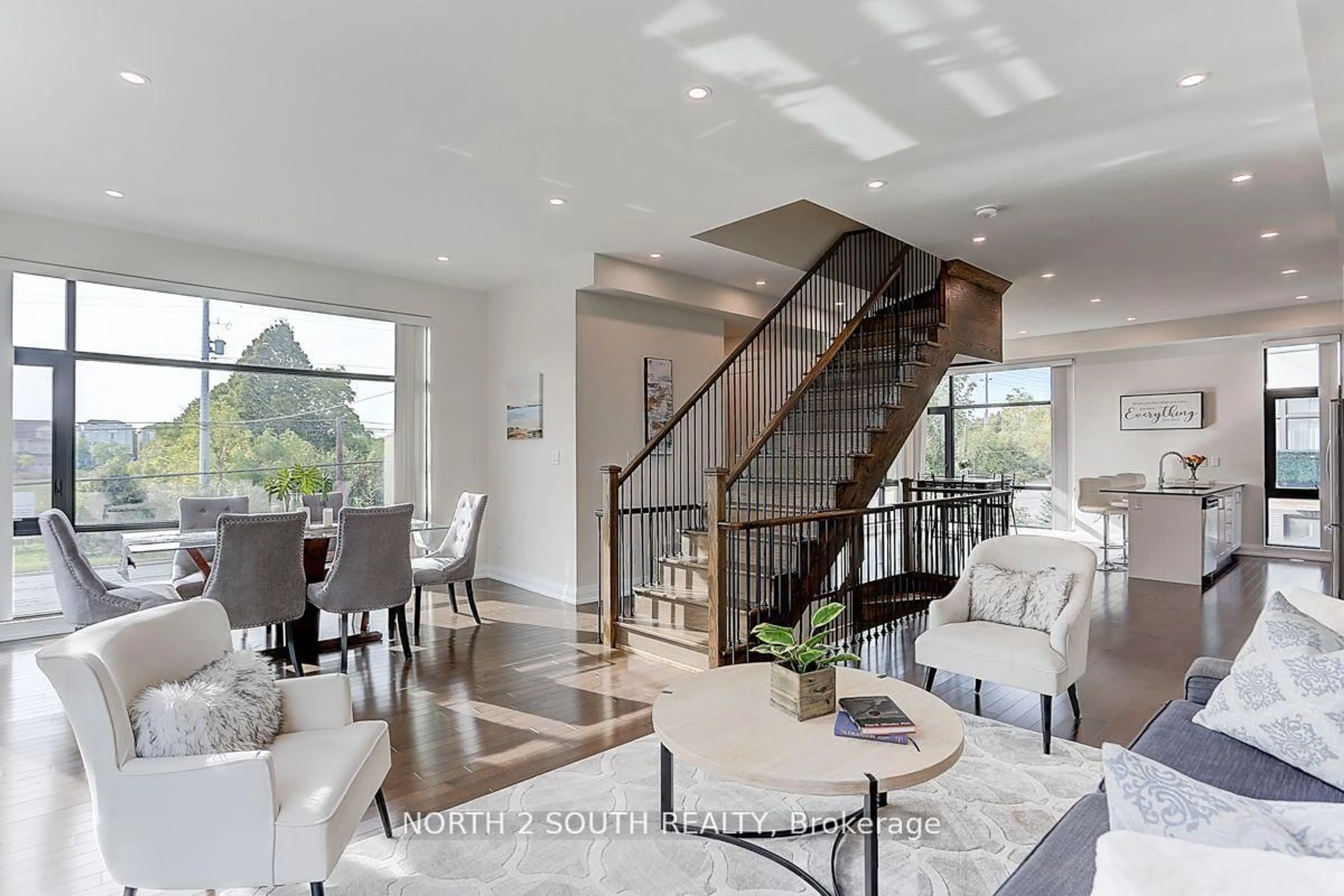 Unknown for 6 Hostel Lane, Richmond Hill Ontario L4C 3X3
