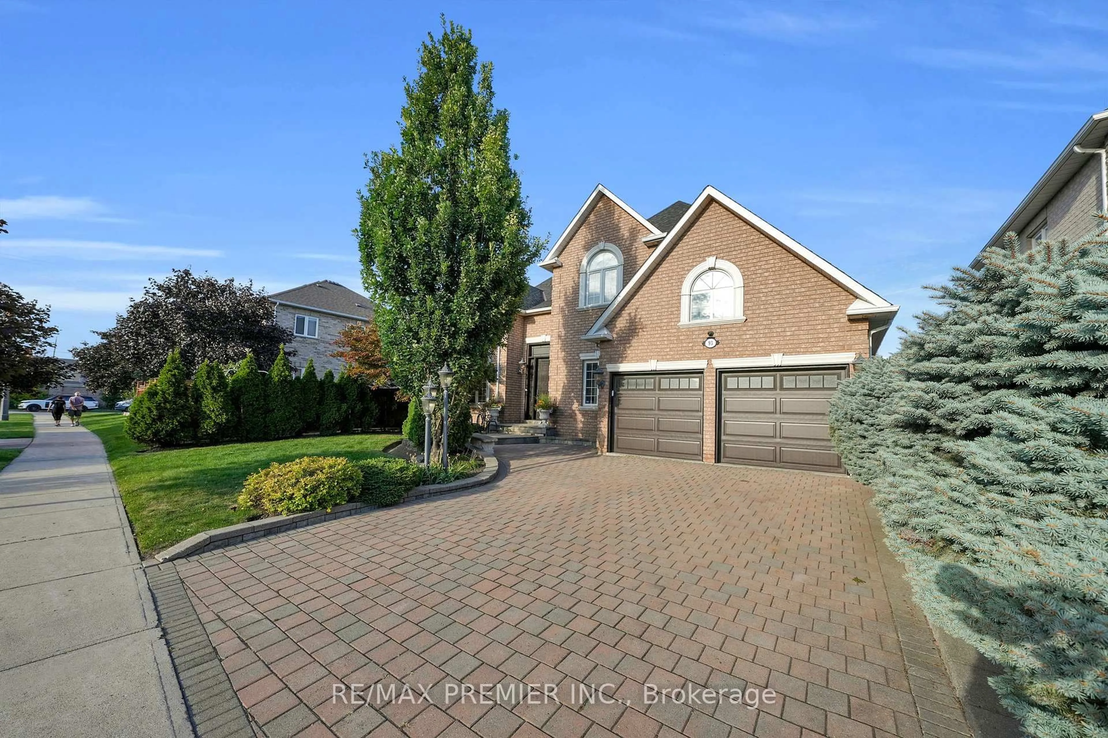 Home with brick exterior material, street for 93 Novaview Cres, Vaughan Ontario L4L 9L7
