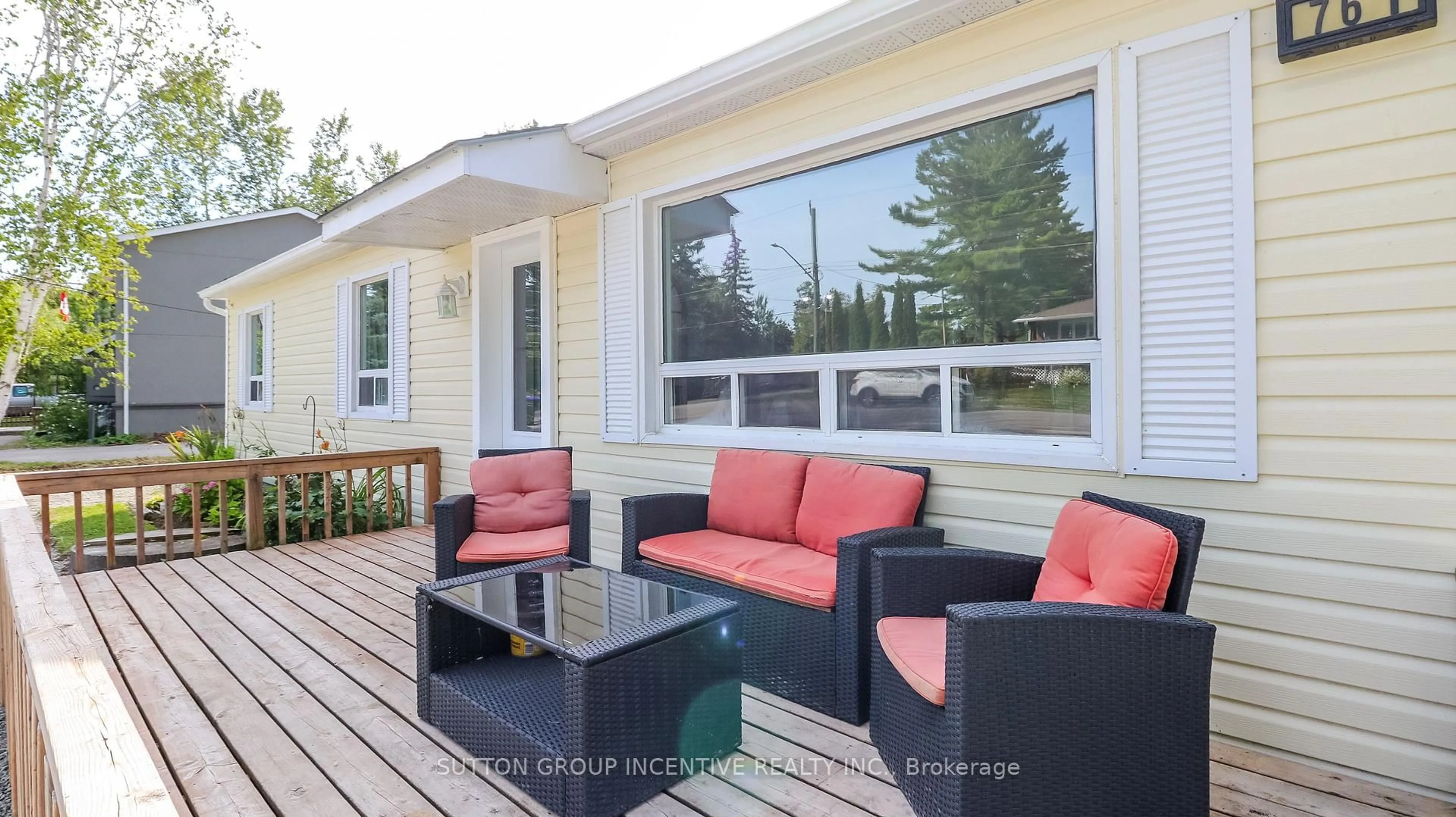 Patio, water/lake/river/ocean view for 761 William St, Innisfil Ontario L9S 2G3