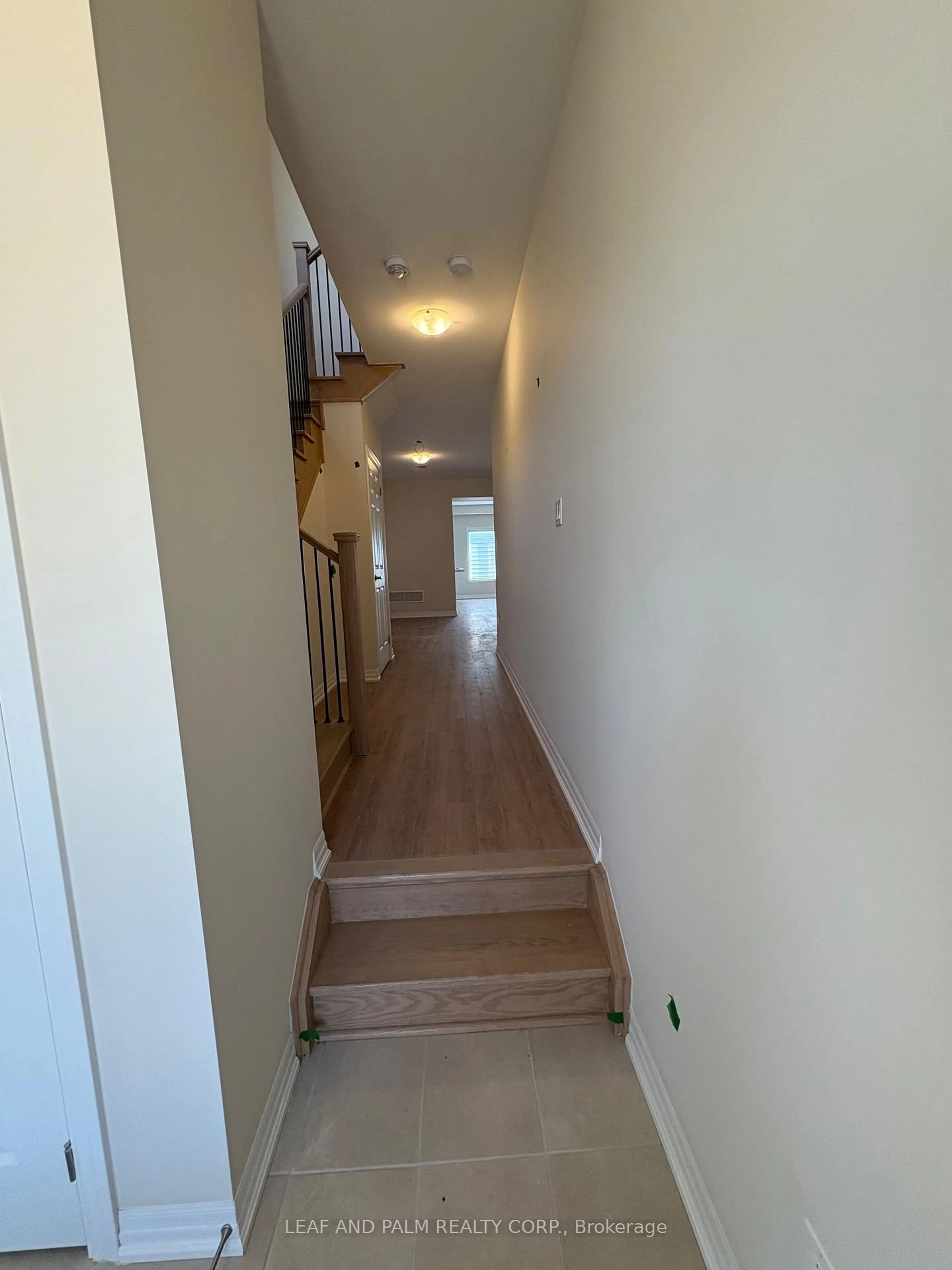 Unknown for 42 Donald Ingram Cres, Georgina Ontario L4P 0S3