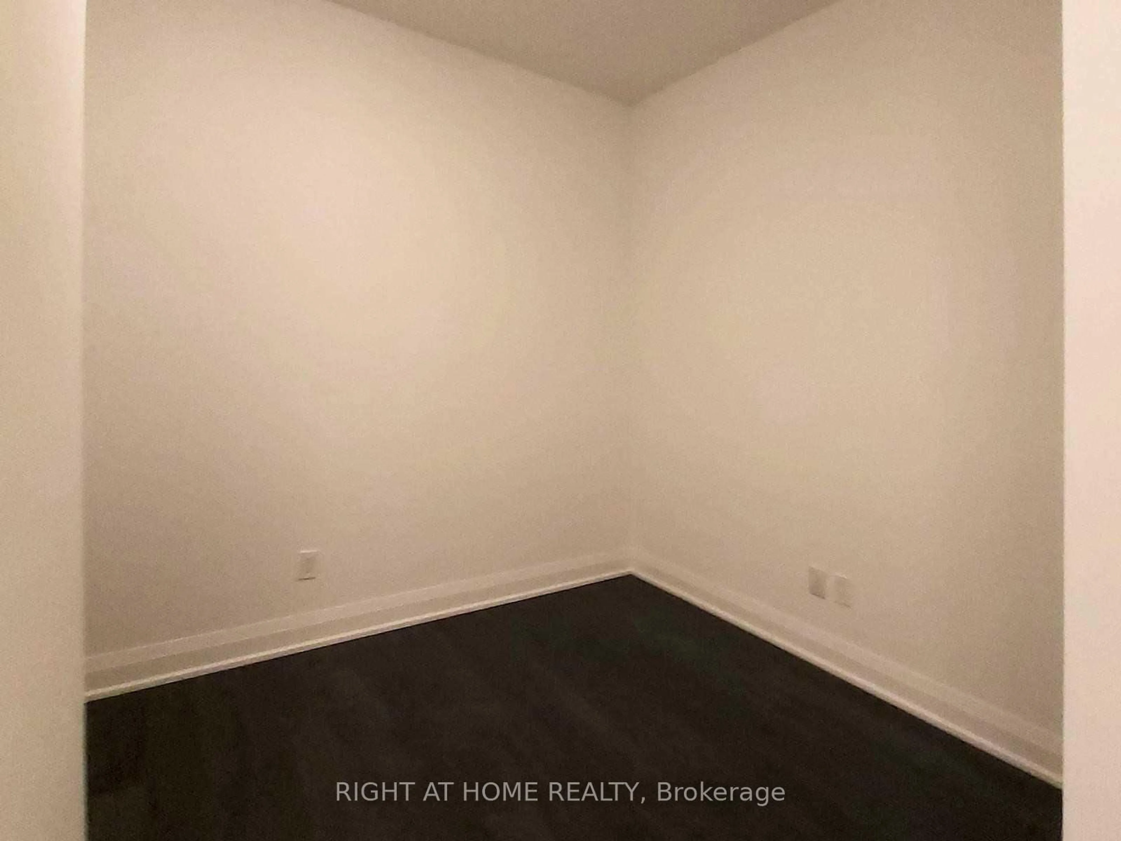A pic of a room for 398 Highway 7 Ave #508, Richmond Hill Ontario L4B 1A7