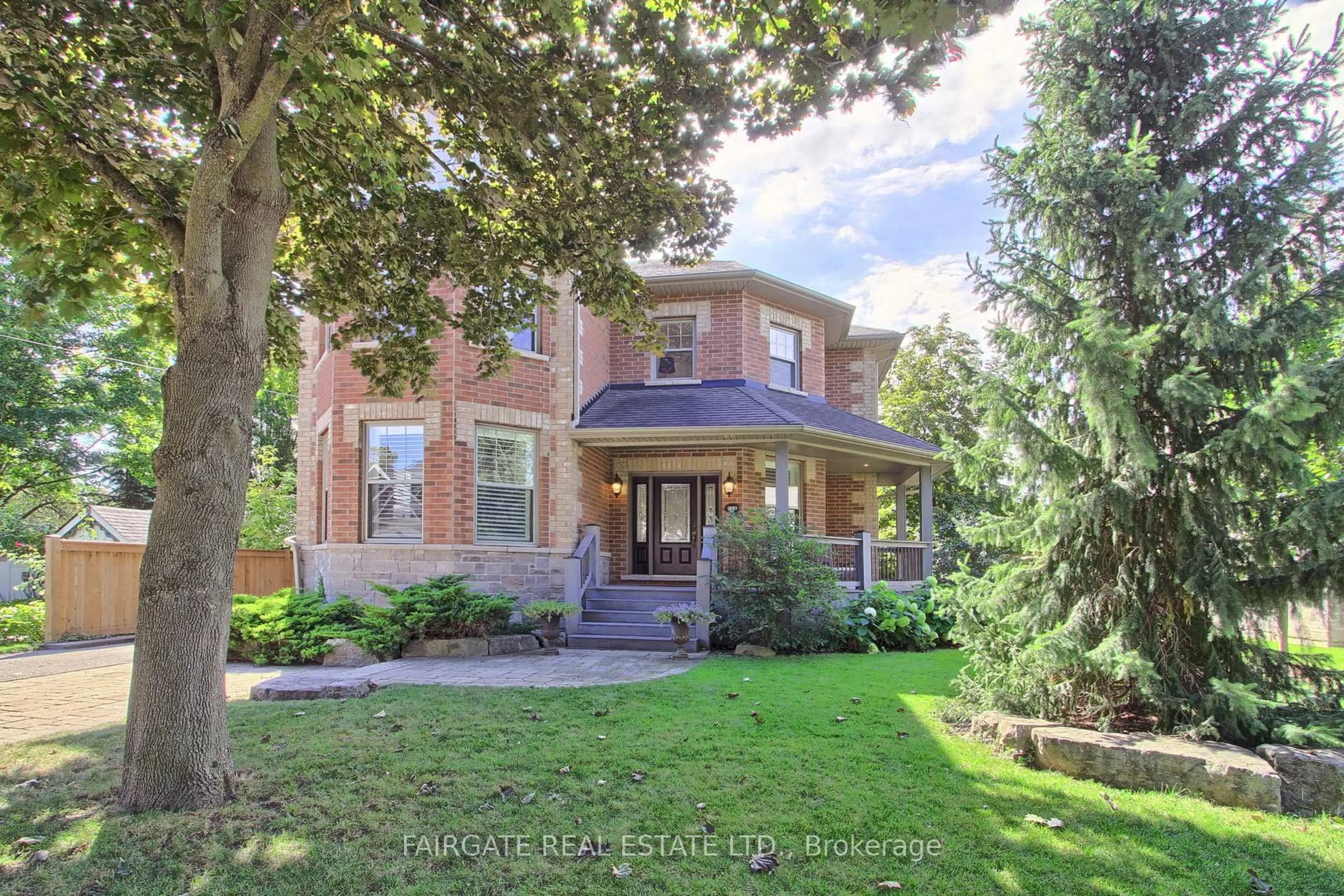 Home with brick exterior material, street for 134 Church St, Whitchurch-Stouffville Ontario L4A 4T8