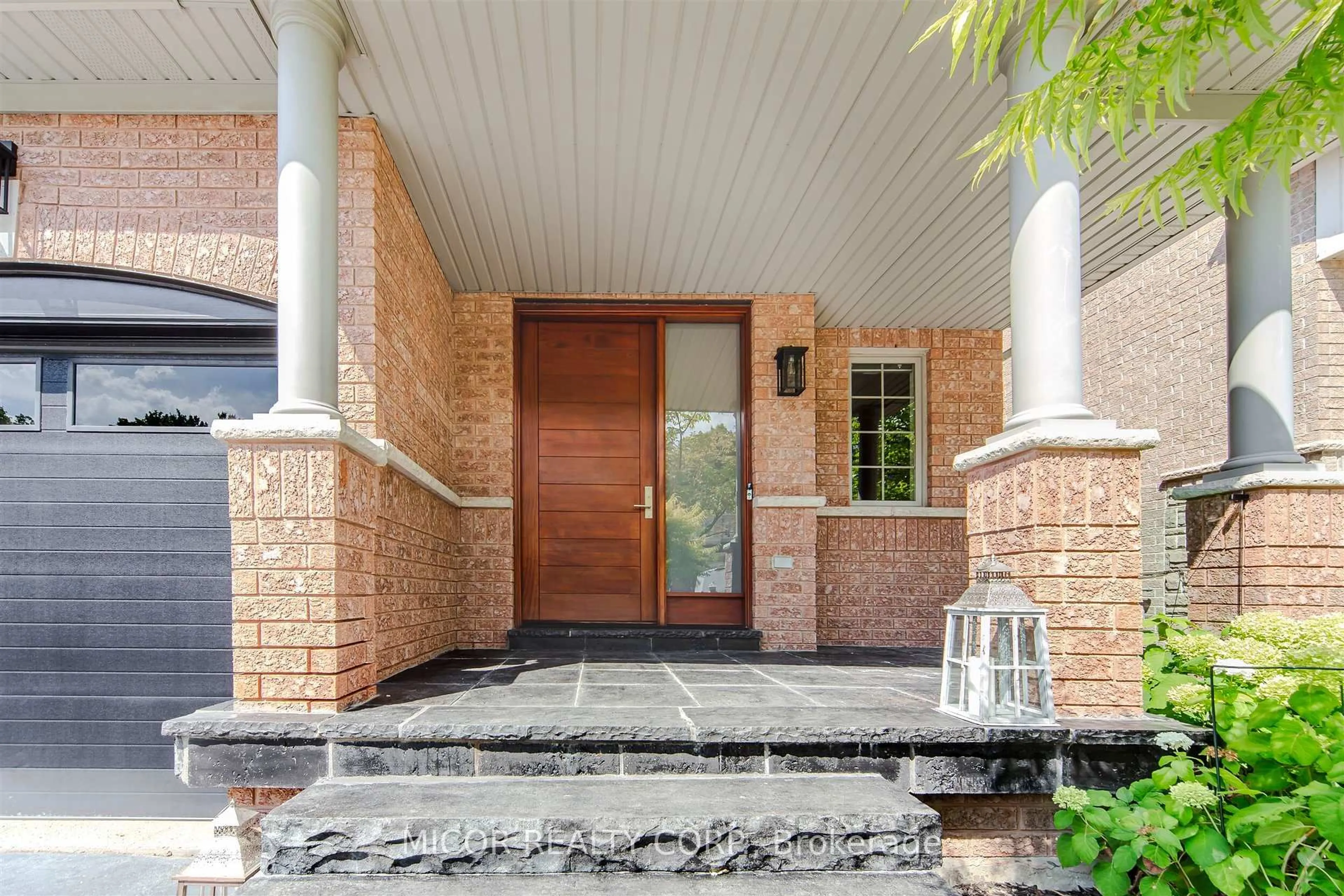 Unknown for 402 Maria Antonia Rd, Vaughan Ontario L4H 0X5