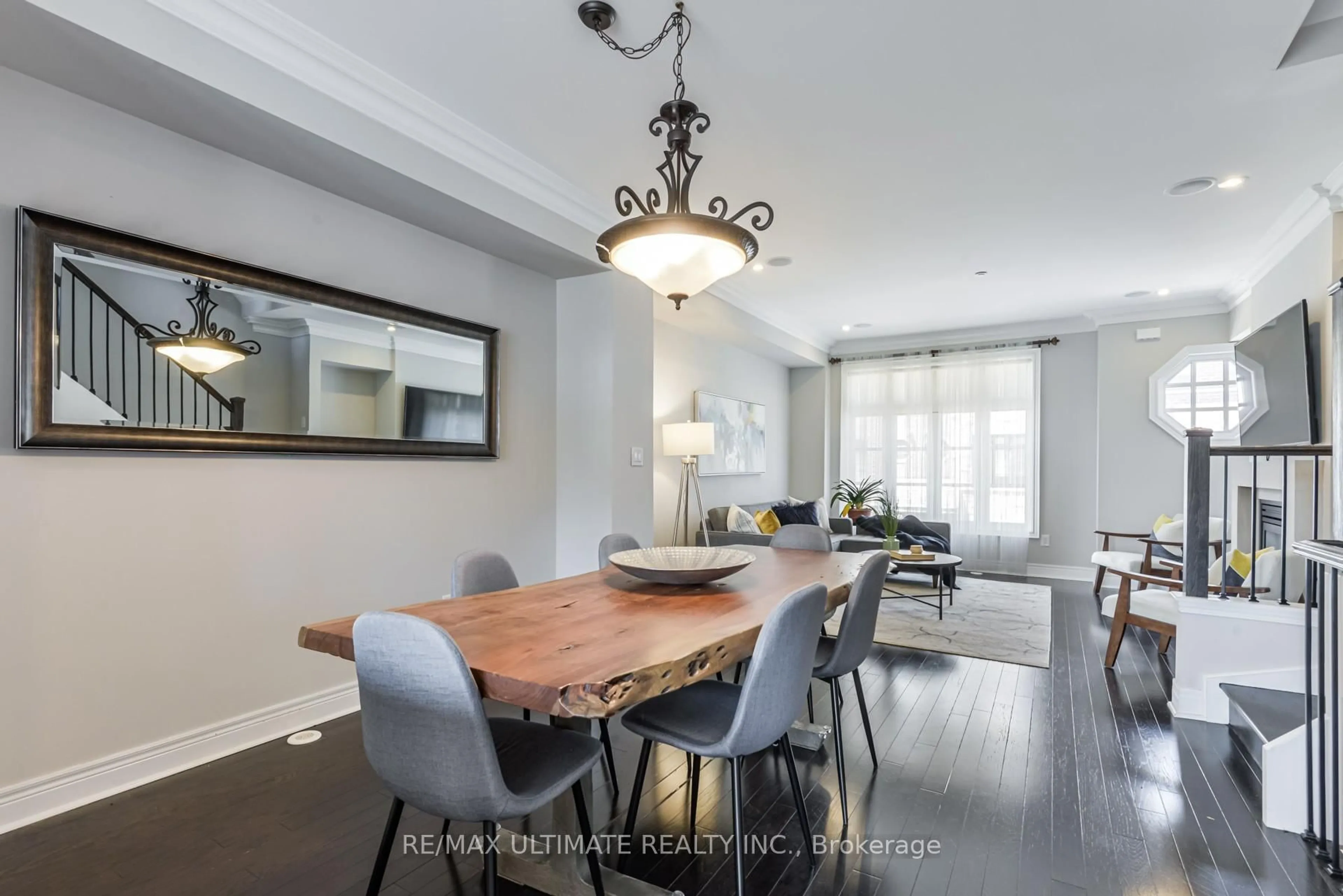 Dining room, wood/laminate floor for 15 Powseland Cres #7, Vaughan Ontario L4L 0C5
