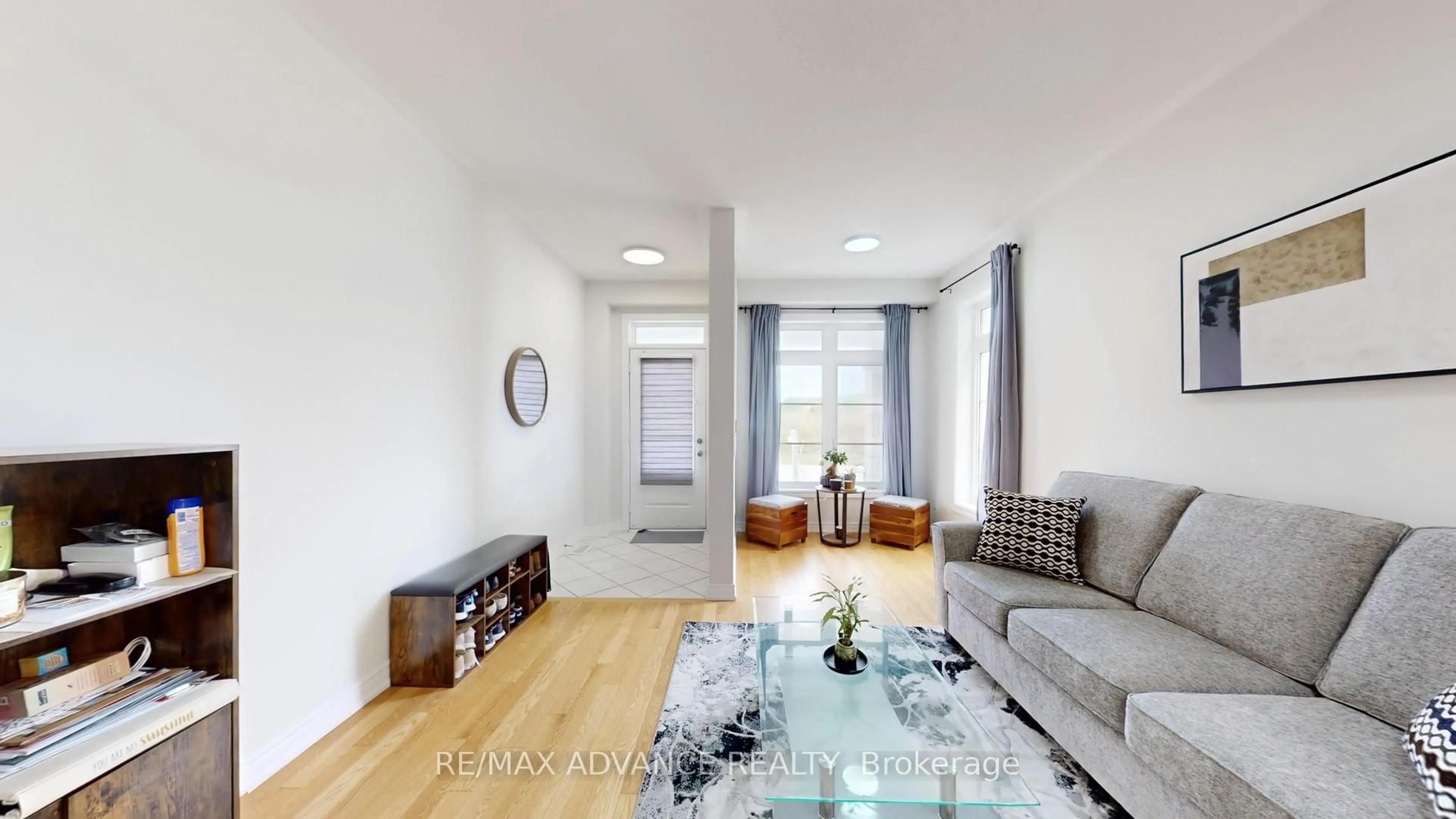 Living room with furniture, unknown for 127 Decast Cres, Markham Ontario L6B 1N8