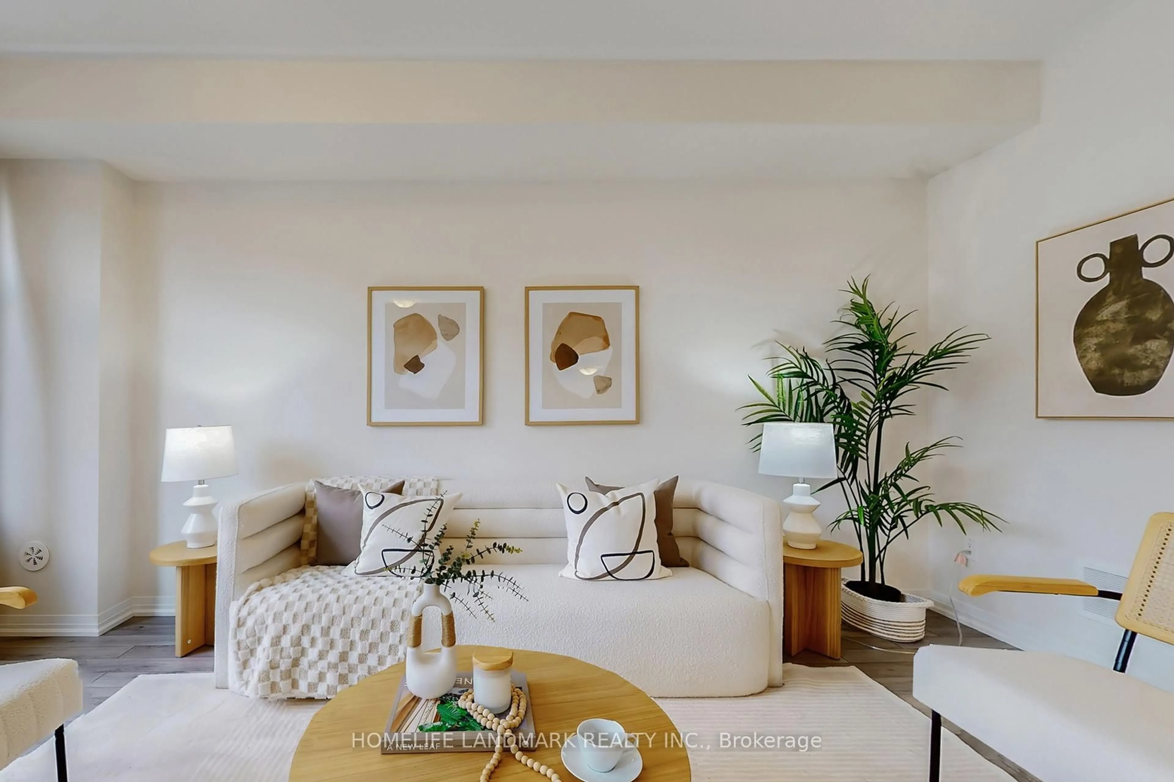 Living room with furniture, unknown for 32 Sissons Way, Markham Ontario L6B 1R2